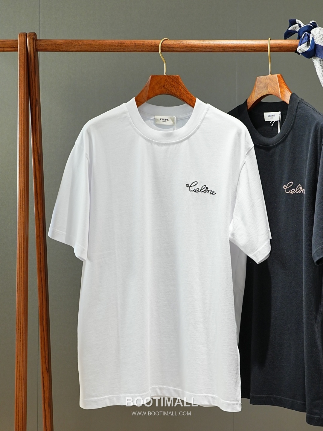 Celine 2026 SS Cotton T-Shirt with Front Embroidered Logo and Back Print 셀린느 2026 SS 코튼 티셔츠 전면 자수 로고 후면 프린트 9