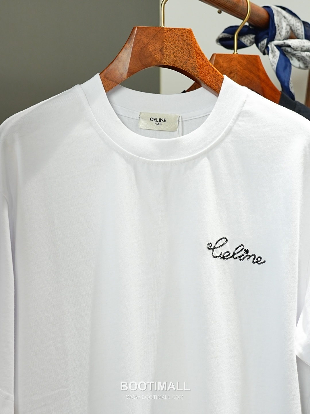 Celine 2026 SS Cotton T-Shirt with Front Embroidered Logo and Back Print 셀린느 2026 SS 코튼 티셔츠 전면 자수 로고 후면 프린트 12