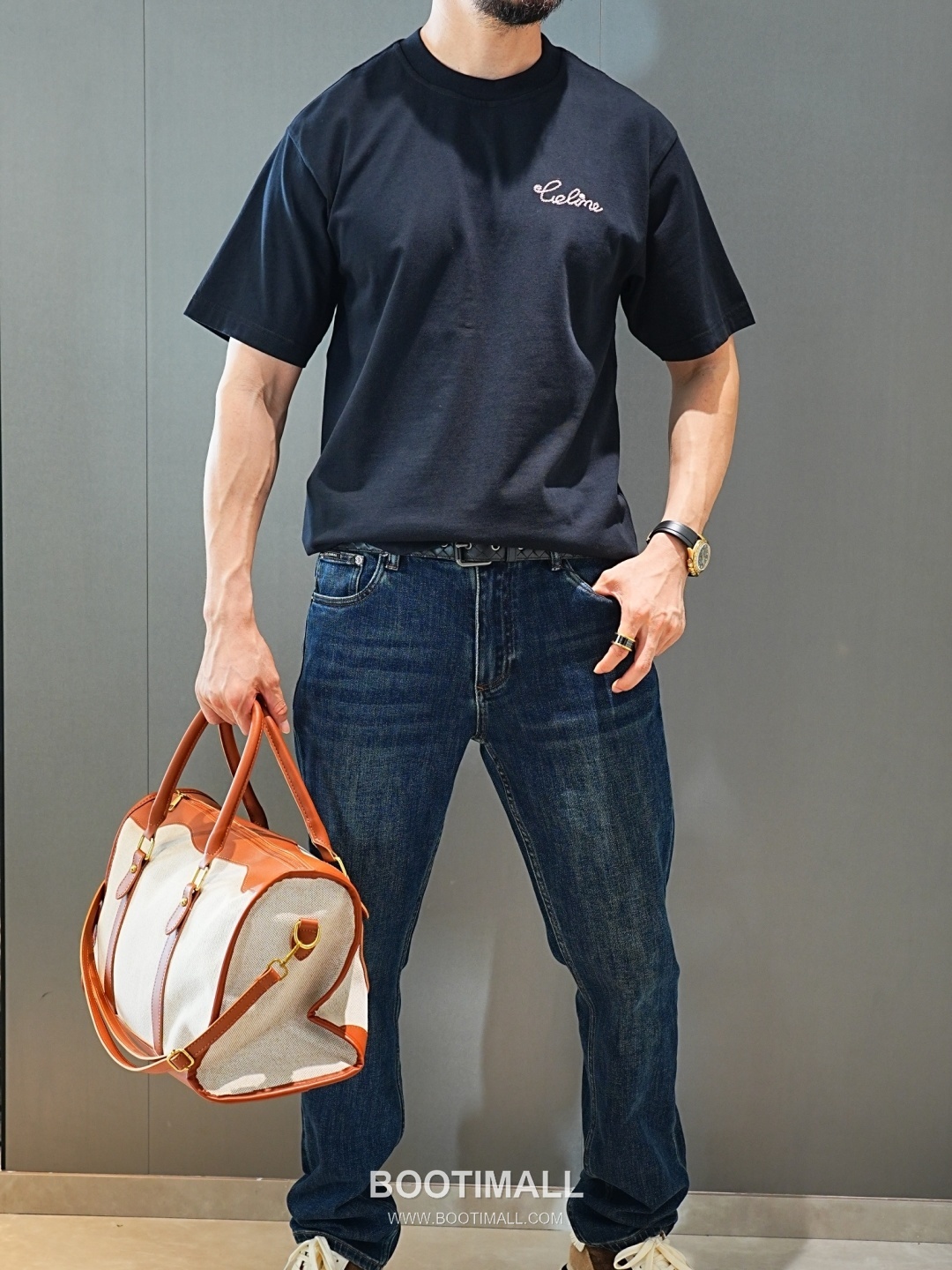 Celine 2026 SS Cotton T-Shirt with Front Embroidered Logo and Back Print 셀린느 2026 SS 코튼 티셔츠 전면 자수 로고 후면 프린트 4