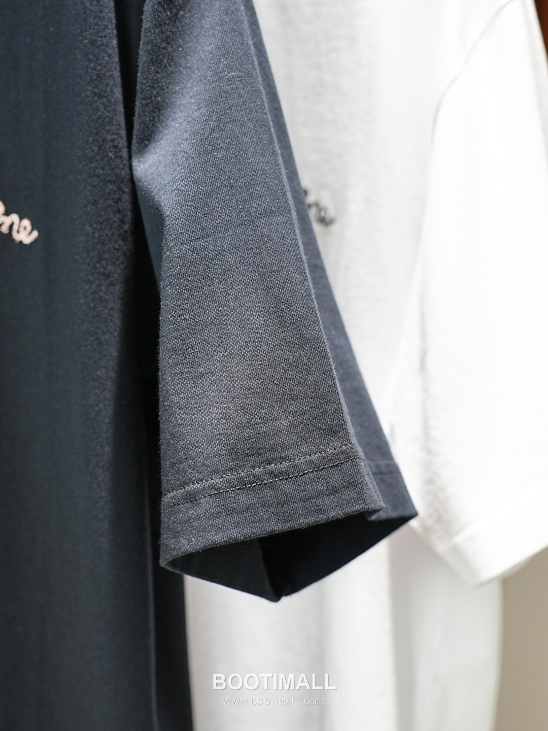 Celine 2026 SS Cotton T-Shirt with Front Embroidered Logo and Back Print 셀린느 2026 SS 코튼 티셔츠 전면 자수 로고 후면 프린트 13