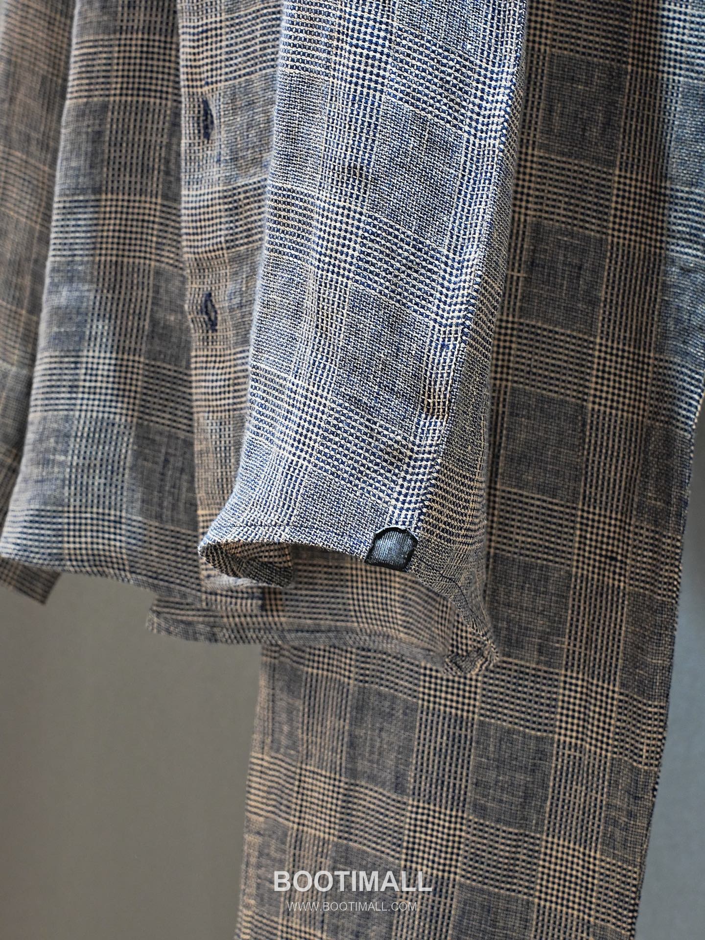 Zegna 2026 SS Linen Relaxed Fit Shirt with Spread Collar 제냐 2026 SS 린넨 루즈핏 셔츠 스프레드 칼라 845435 17