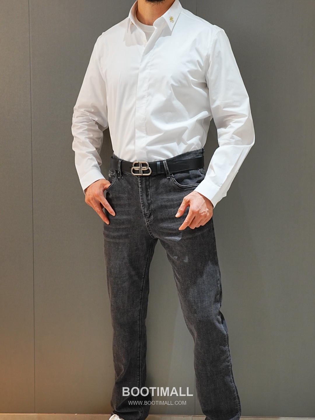Armani 2026 SS Cotton Blend Denim Pants with Washed Finish 아르마니 2026 SS 코튼 혼방 데님 팬츠 워싱 가공 5