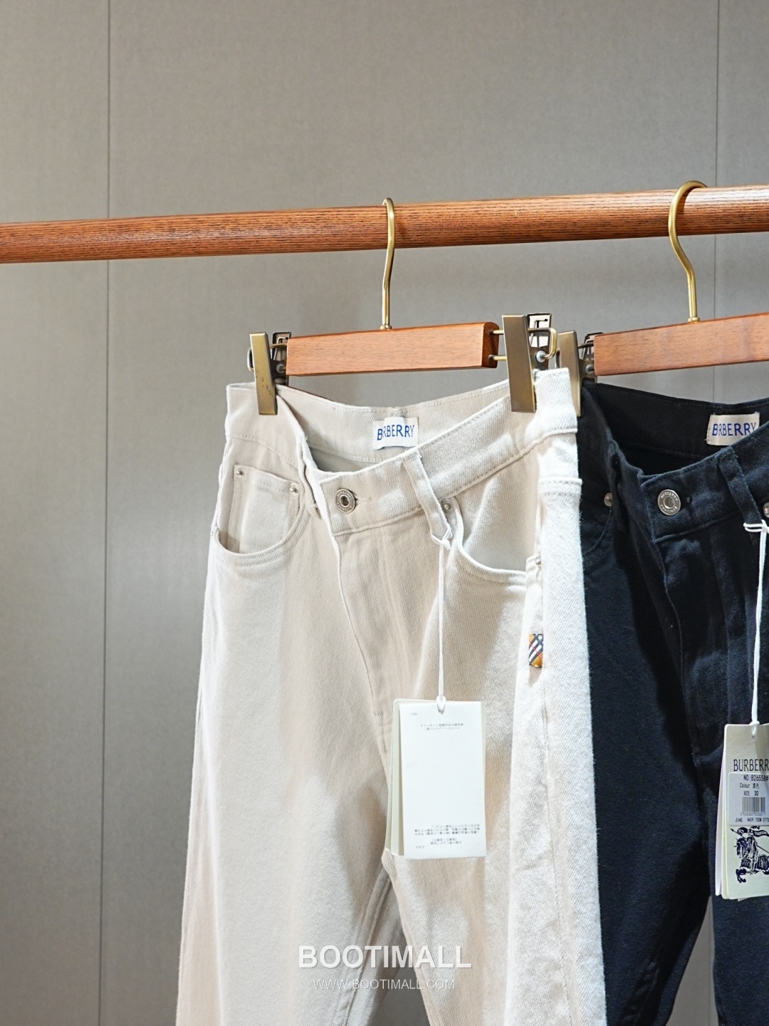 Burberry 2026 SS Cotton Blend Denim Pants with Washed Finish 버버리 2026 SS 코튼 혼방 데님 팬츠 워싱 가공 12