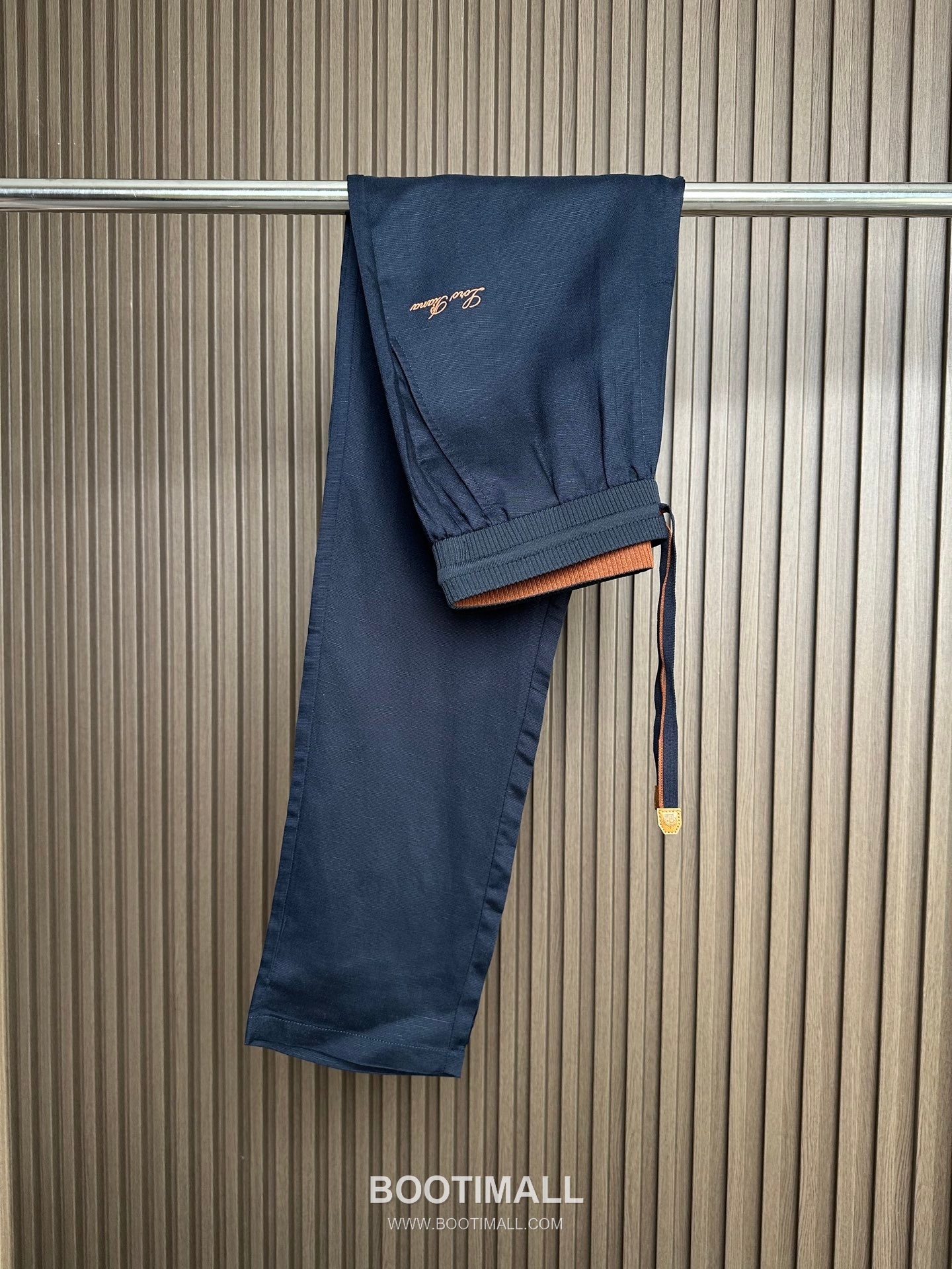 Loro Piana 2026 SS Linen Pants with Embroidered Detail 로로피아나 2026 SS 린넨 팬츠 자수 디테일 1