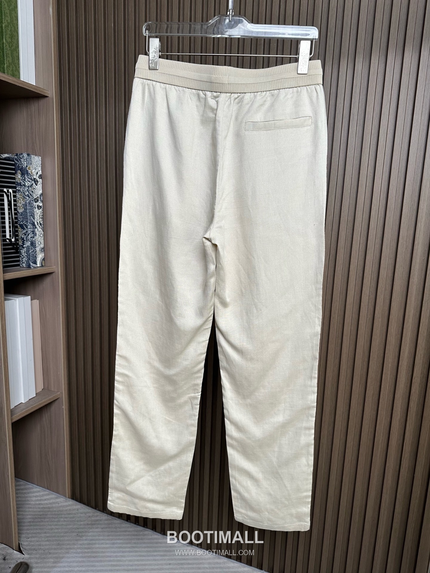 Loro Piana 2026 SS Linen Pants with Embroidered Detail 로로피아나 2026 SS 린넨 팬츠 자수 디테일 2