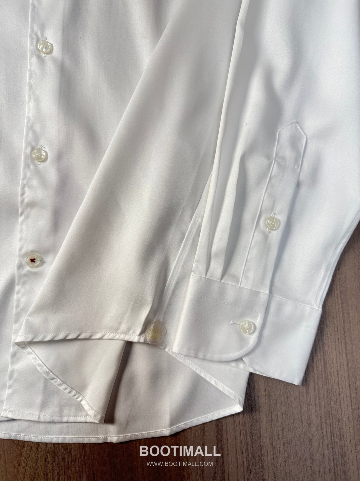 Loro Piana 2026 SS Cotton Blend Shirt with Draped Fabric 로로피아나 2026 SS 코튼 혼방 셔츠 드레이프 원단 9