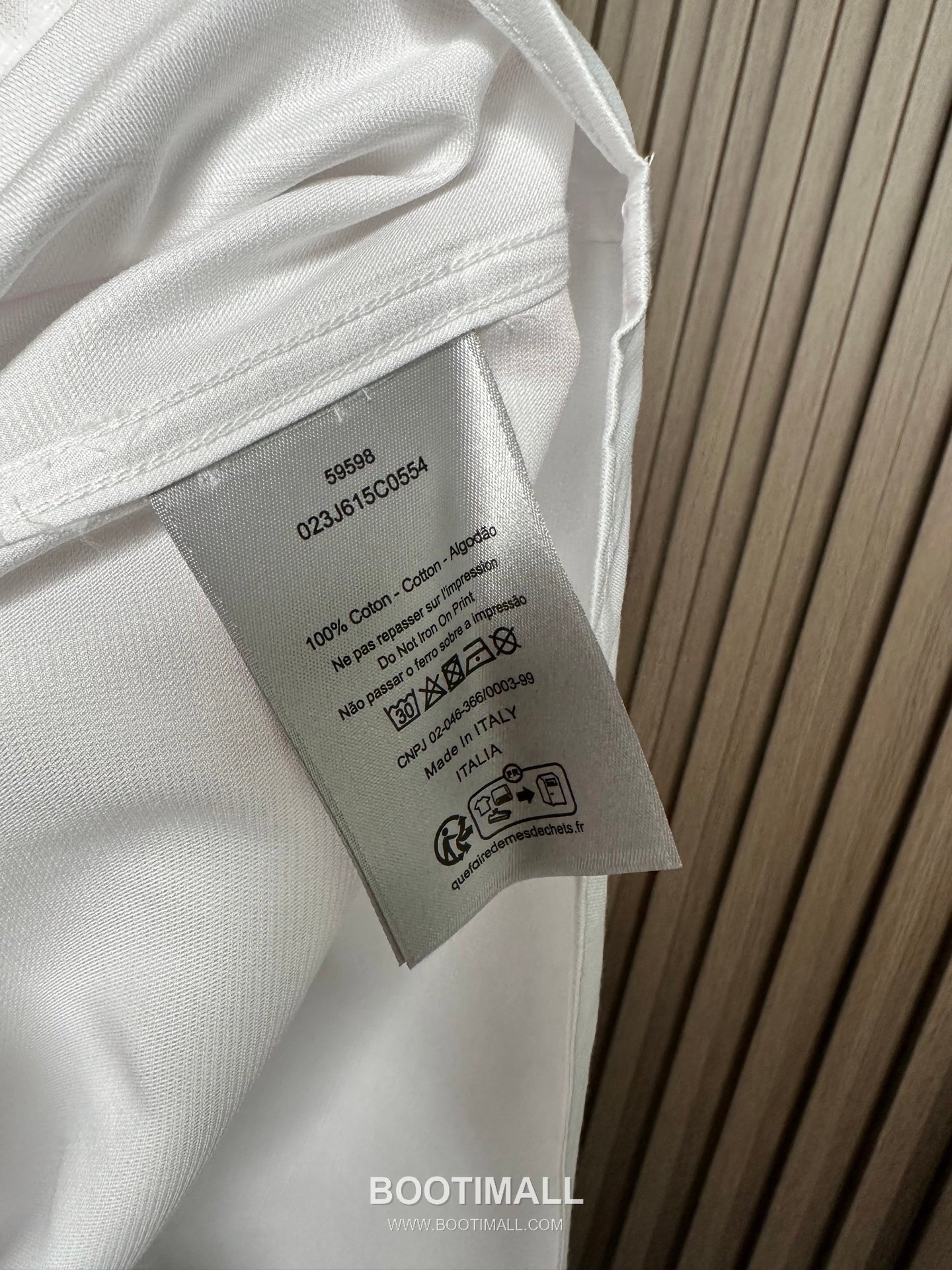 Dior 2026 SS Cotton Shirt with Bee Embroidered Logo 디올 2026 SS 코튼 셔츠 벌 자수 로고 9