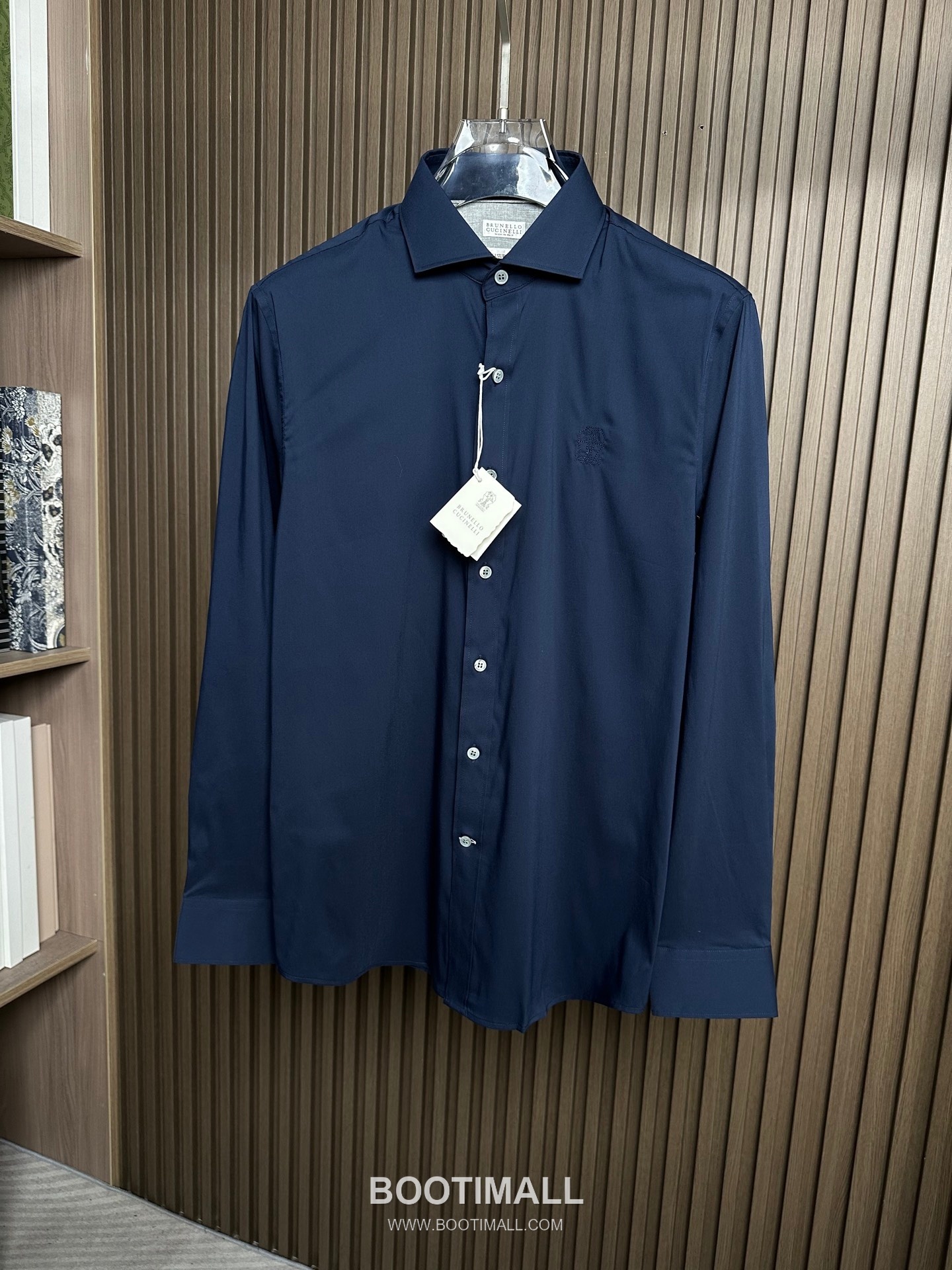 Brunello Cucinelli 2026 SS Cotton Shirt with Minimal Design 브루넬로쿠치넬리 2026 SS 코튼 셔츠 미니멀 디자인 2