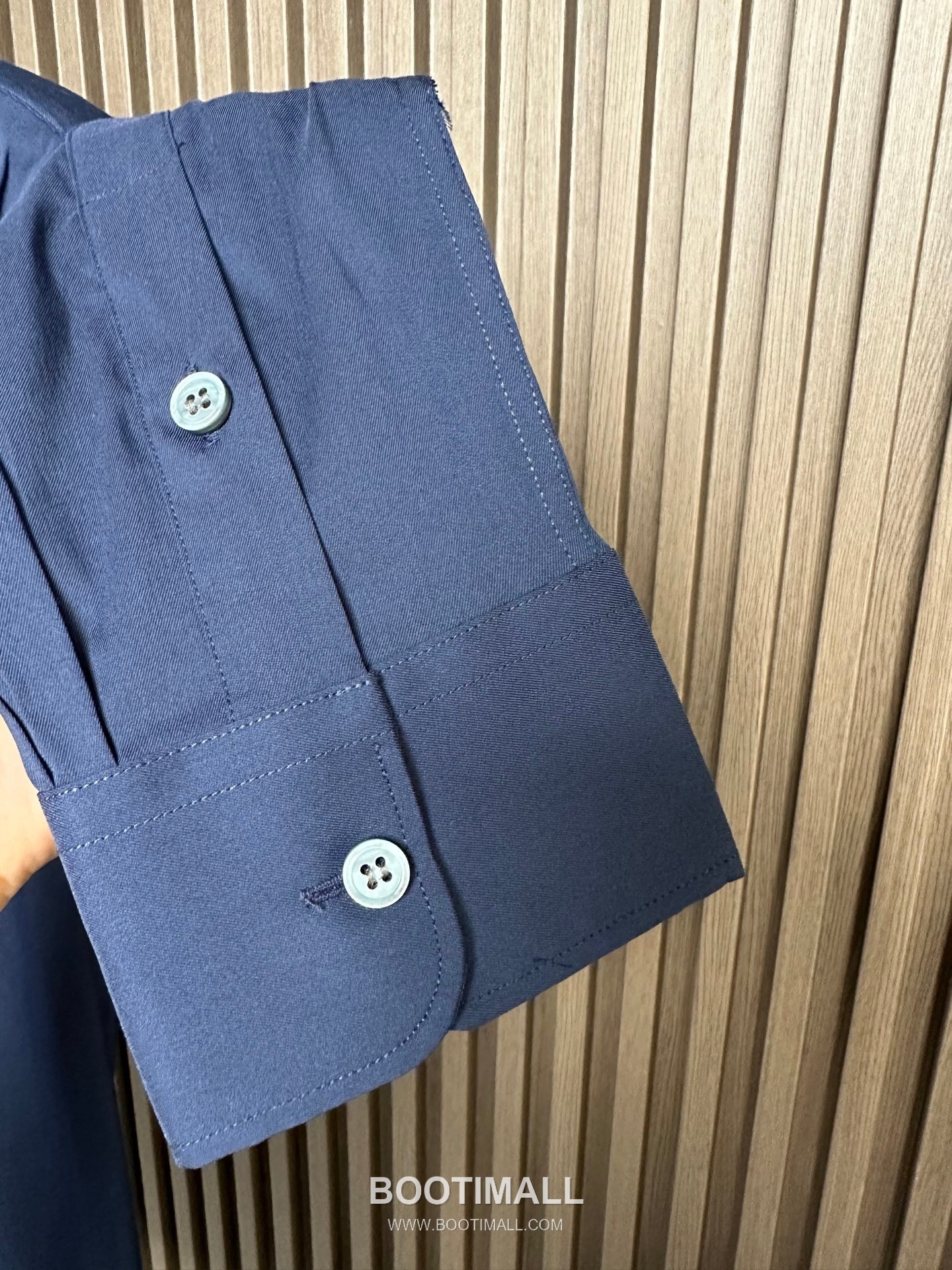 Brunello Cucinelli 2026 SS Cotton Shirt with Minimal Design 브루넬로쿠치넬리 2026 SS 코튼 셔츠 미니멀 디자인 8