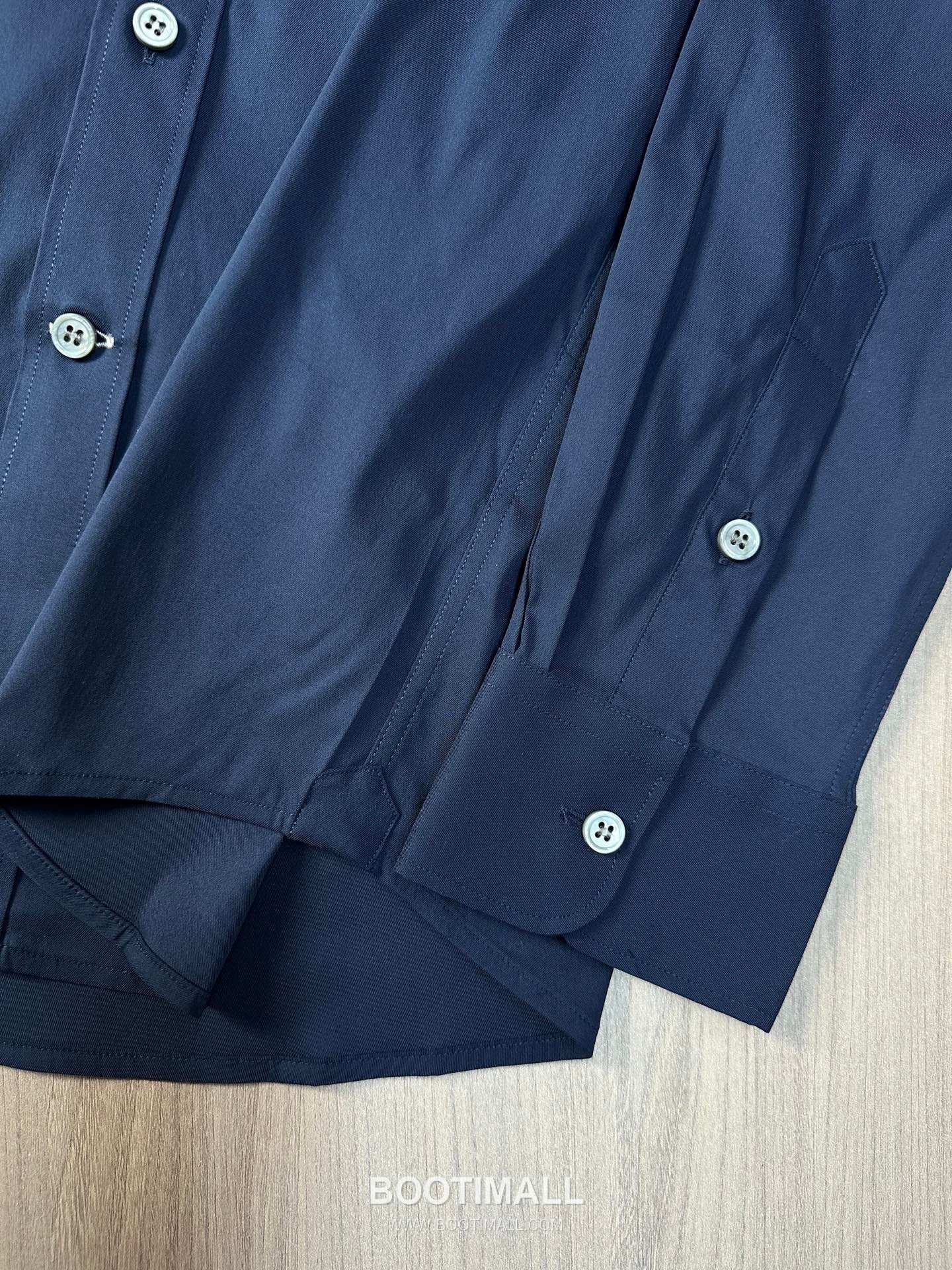 Brunello Cucinelli 2026 SS Cotton Shirt with Minimal Design 브루넬로쿠치넬리 2026 SS 코튼 셔츠 미니멀 디자인 10