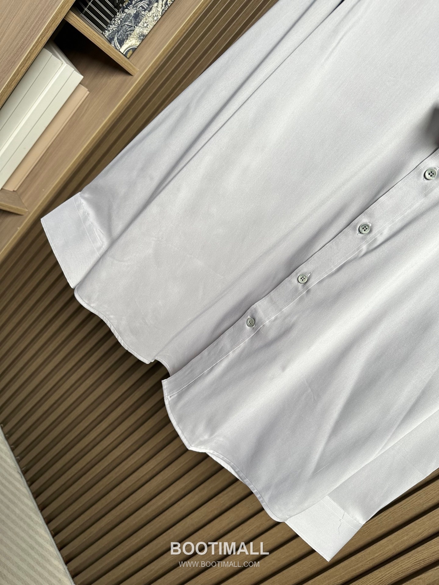 Brunello Cucinelli 2026 SS Cotton Shirt with Minimal Design 브루넬로쿠치넬리 2026 SS 코튼 셔츠 미니멀 디자인 11