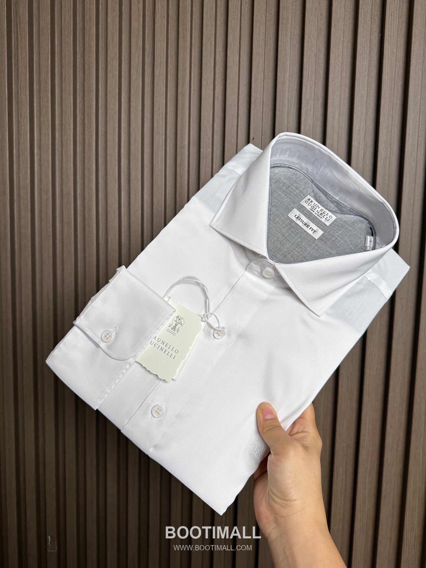 Brunello Cucinelli 2026 SS Cotton Shirt with Minimal Design 브루넬로쿠치넬리 2026 SS 코튼 셔츠 미니멀 디자인 1