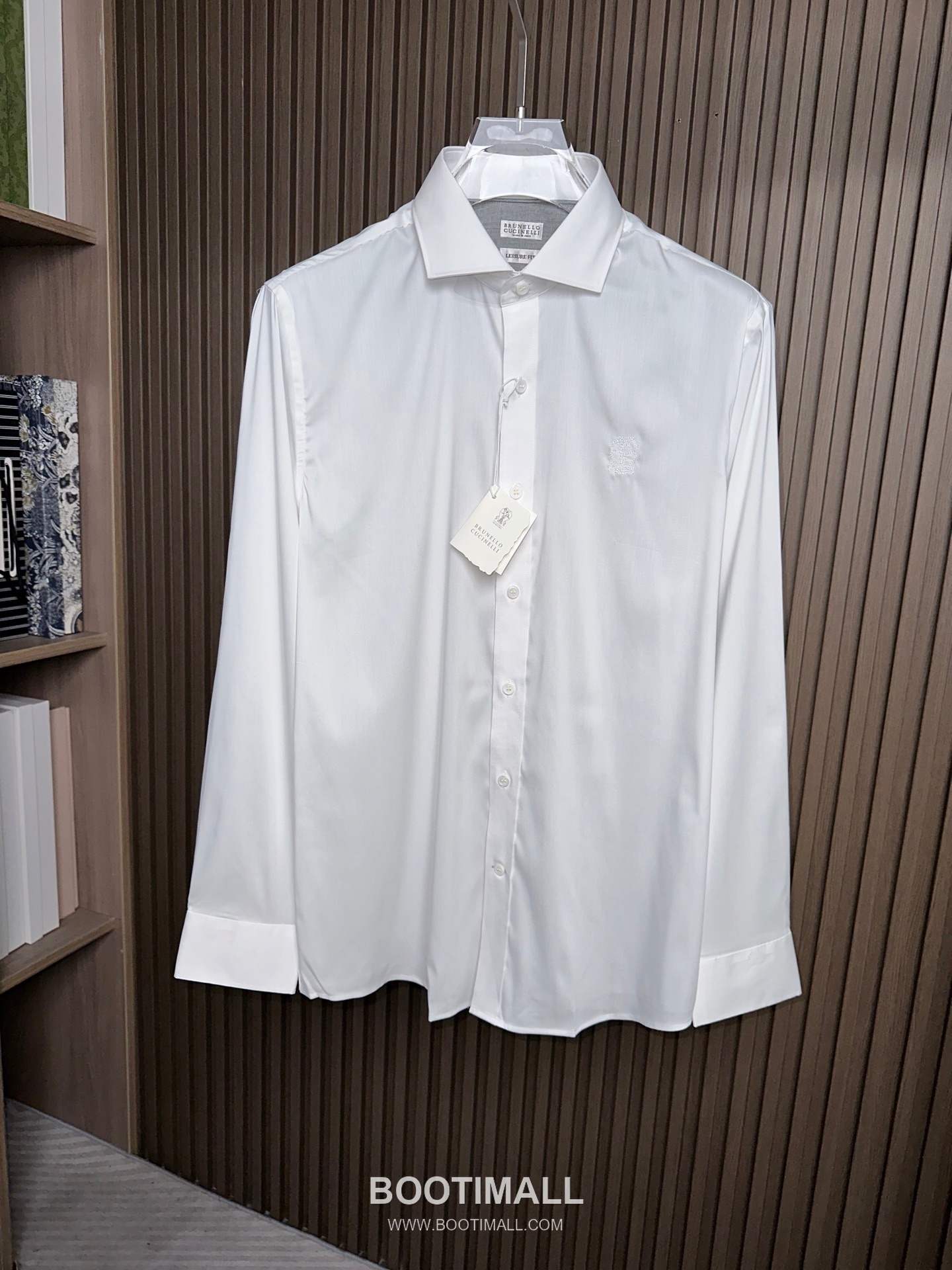 Brunello Cucinelli 2026 SS Cotton Shirt with Minimal Design 브루넬로쿠치넬리 2026 SS 코튼 셔츠 미니멀 디자인 2