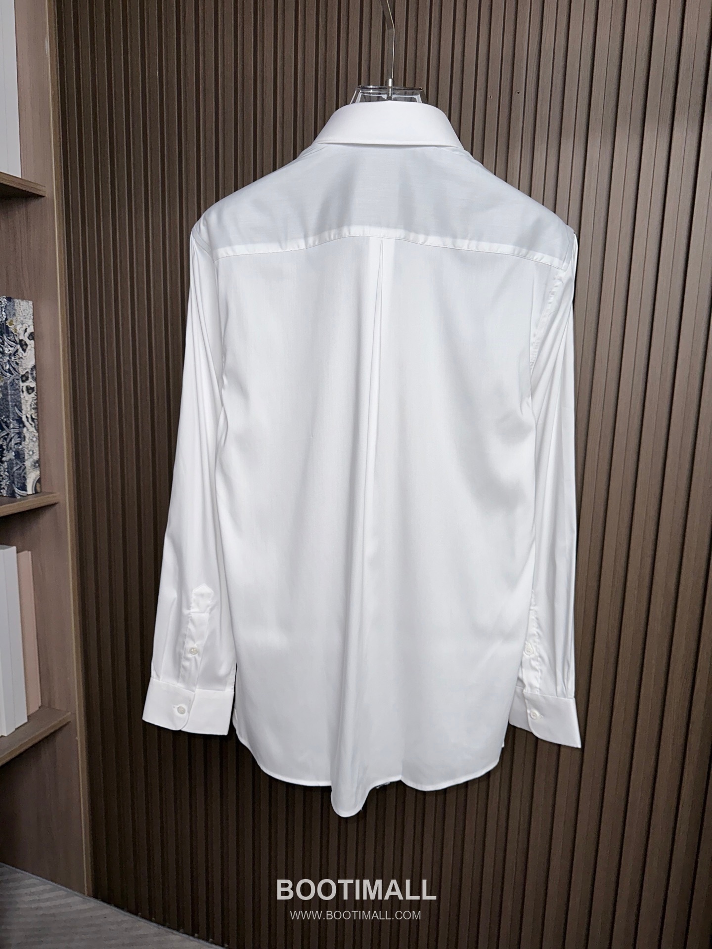 Brunello Cucinelli 2026 SS Cotton Shirt with Minimal Design 브루넬로쿠치넬리 2026 SS 코튼 셔츠 미니멀 디자인 3