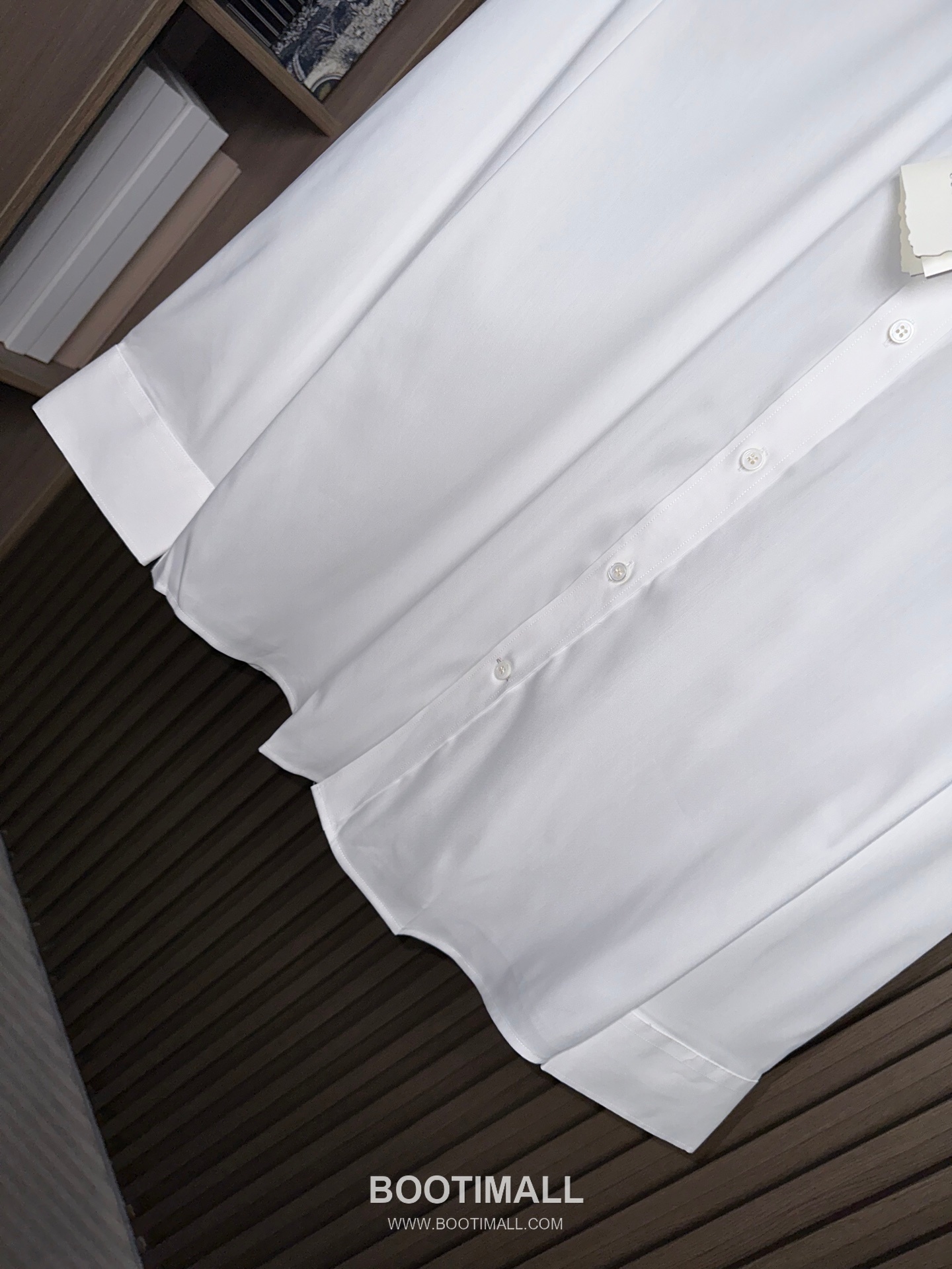 Brunello Cucinelli 2026 SS Cotton Shirt with Minimal Design 브루넬로쿠치넬리 2026 SS 코튼 셔츠 미니멀 디자인 10