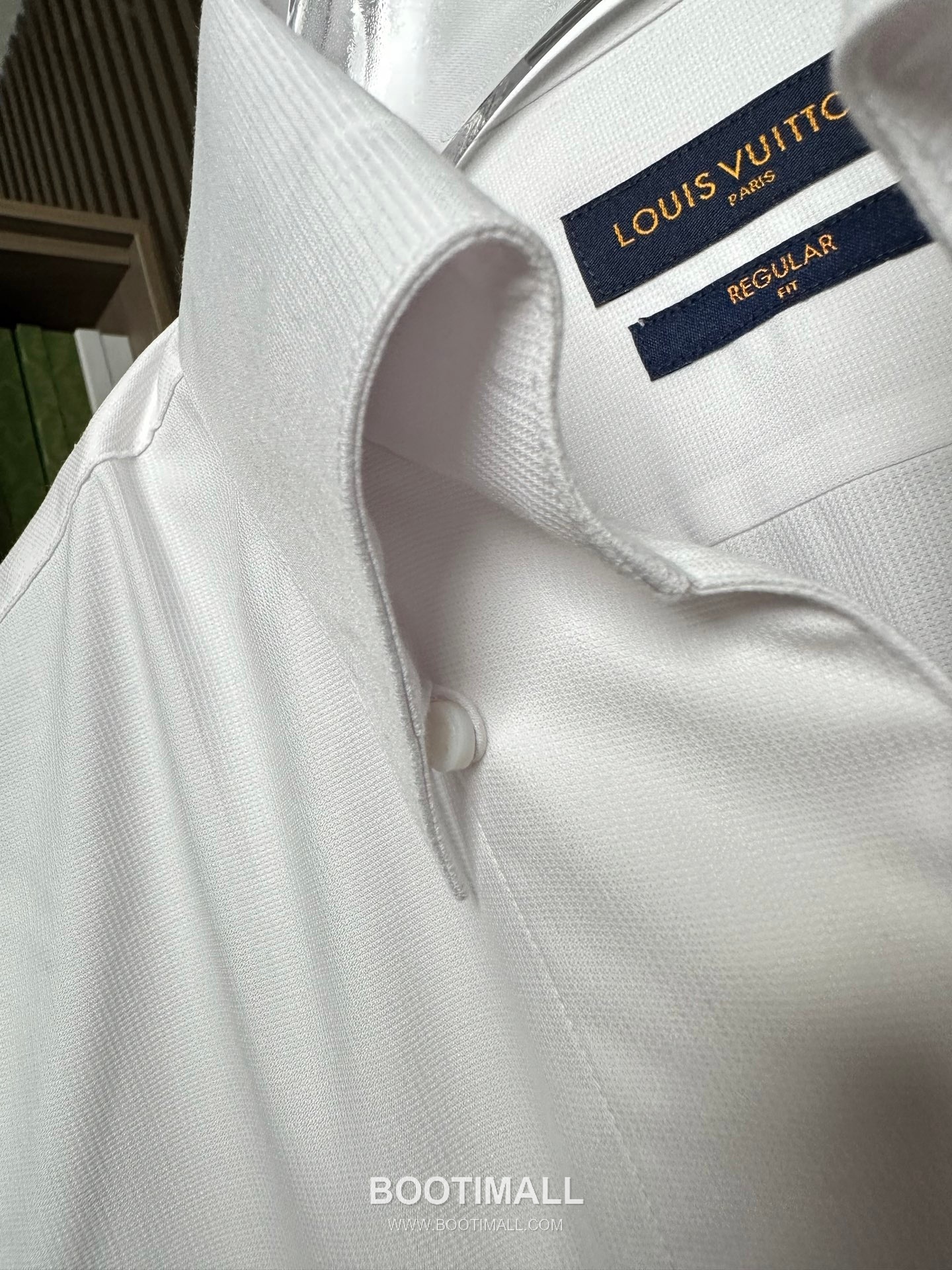 Louis Vuitton 2026 SS Cotton Shirt with Embroidered Logo Patch 루이비통 2026 SS 코튼 셔츠 자수 로고 패치 7
