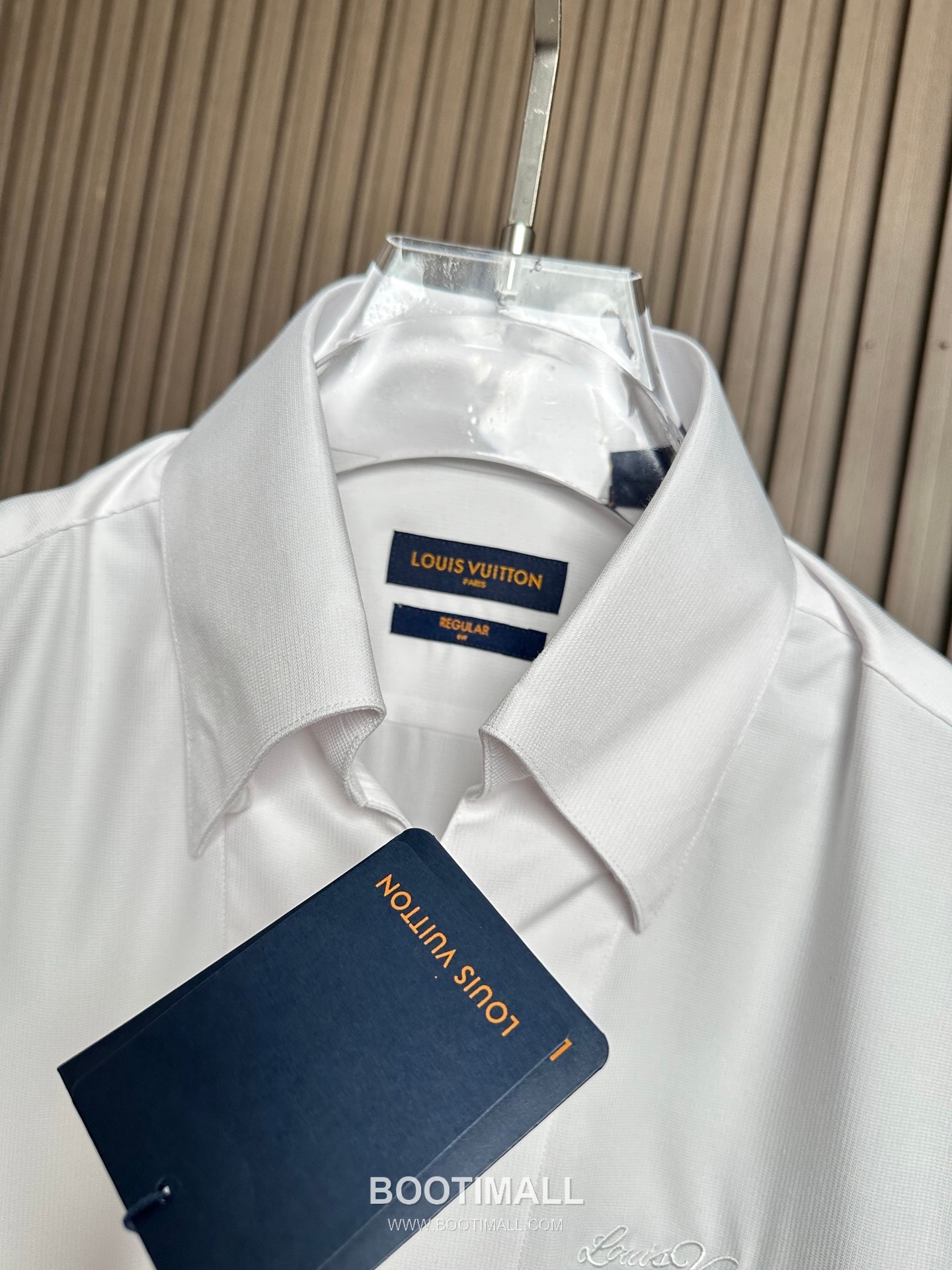 Louis Vuitton 2026 SS Cotton Shirt with Embroidered Logo Patch 루이비통 2026 SS 코튼 셔츠 자수 로고 패치 9