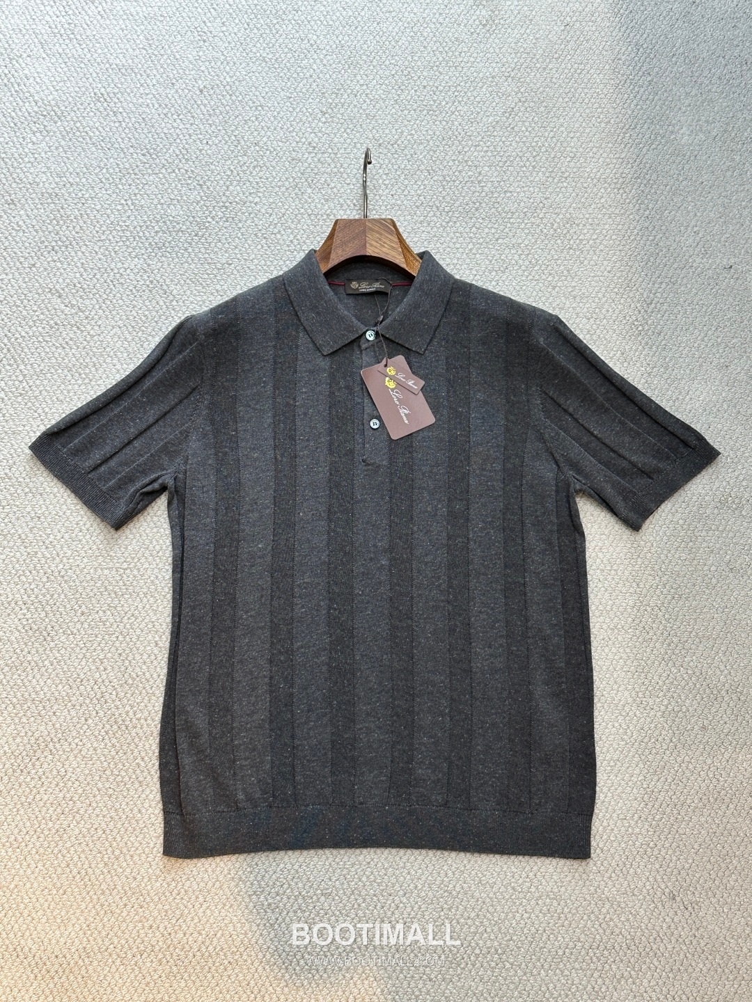 Loro Piana 2026 SS Linen Lyocell Acrylic Knit Polo Shirt with Spread Collar 로로피아나 2026 SS 린넨 라이오셀 아크릴 니트 폴로 셔츠 스프레드 칼라 8