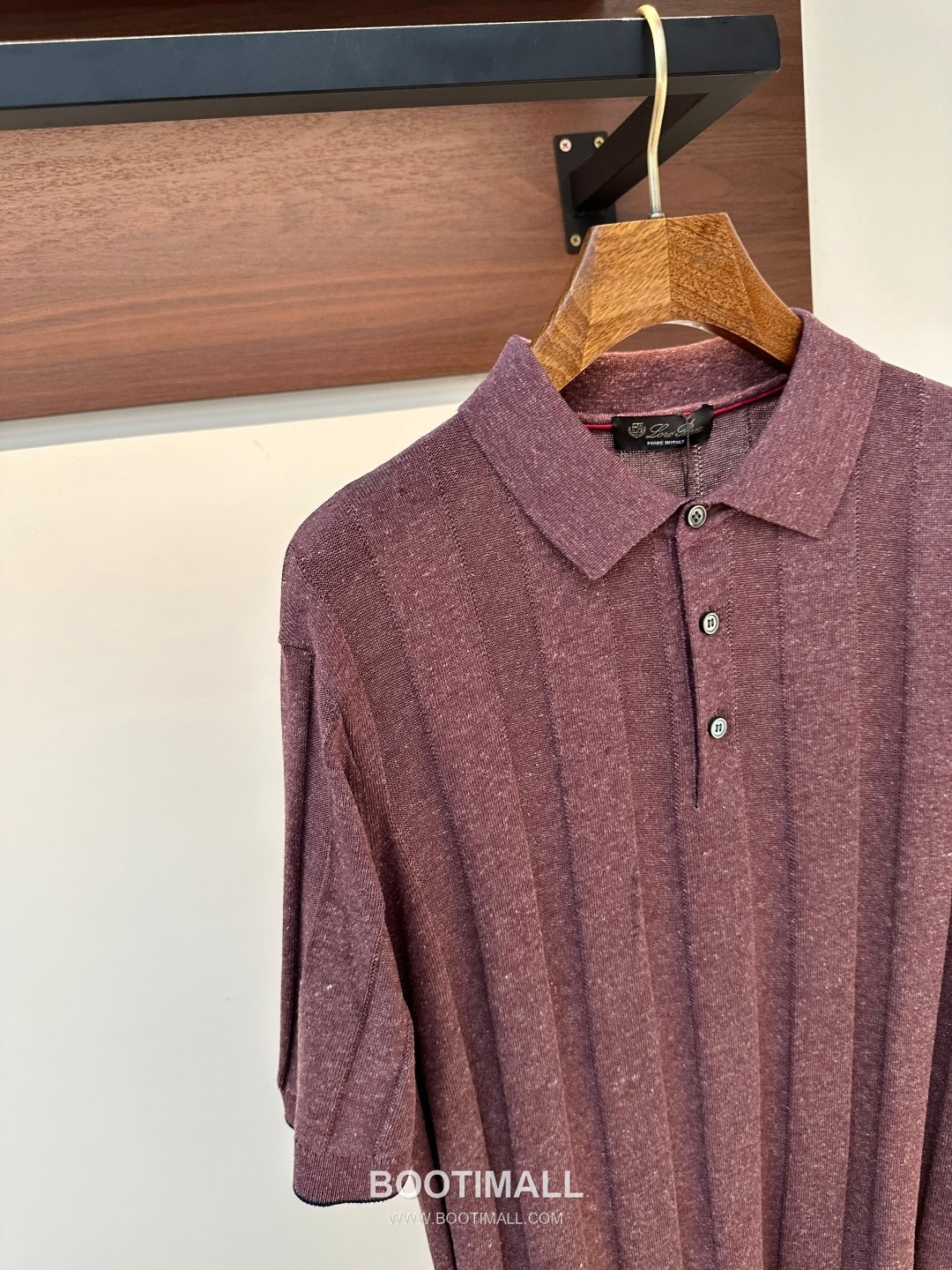 Loro Piana 2026 SS Linen Lyocell Acrylic Knit Polo Shirt with Spread Collar 로로피아나 2026 SS 린넨 라이오셀 아크릴 니트 폴로 셔츠 스프레드 칼라 2