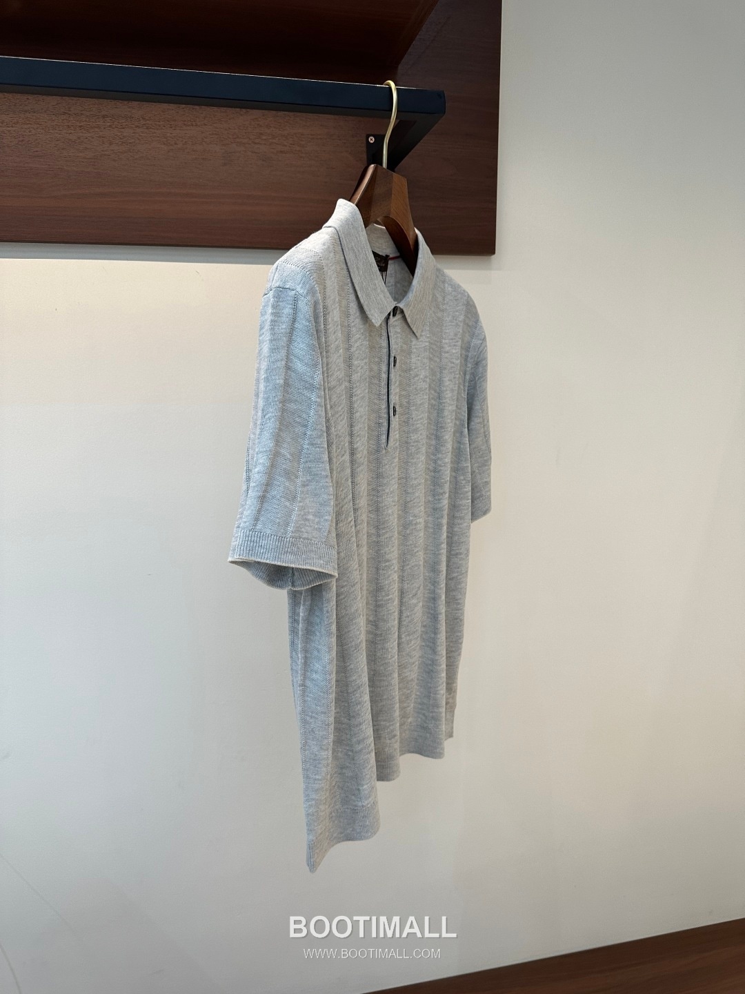 Loro Piana 2026 SS Linen Lyocell Acrylic Knit Polo Shirt with Spread Collar 로로피아나 2026 SS 린넨 라이오셀 아크릴 니트 폴로 셔츠 스프레드 칼라 3