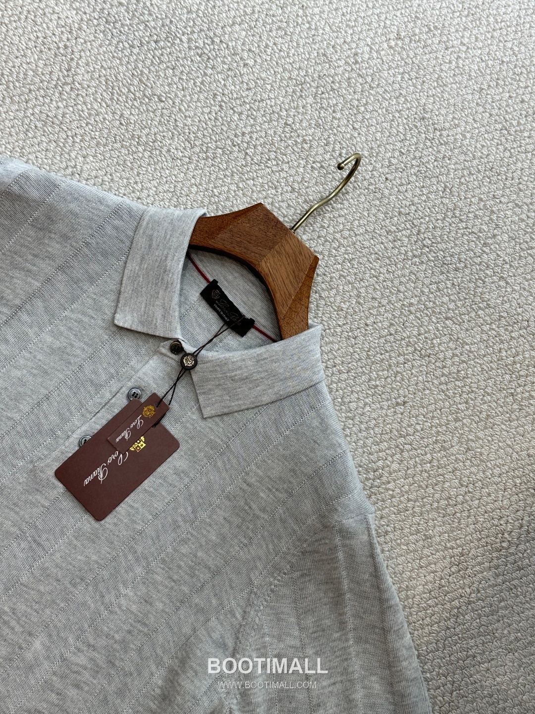 Loro Piana 2026 SS Linen Lyocell Acrylic Knit Polo Shirt with Spread Collar 로로피아나 2026 SS 린넨 라이오셀 아크릴 니트 폴로 셔츠 스프레드 칼라 6