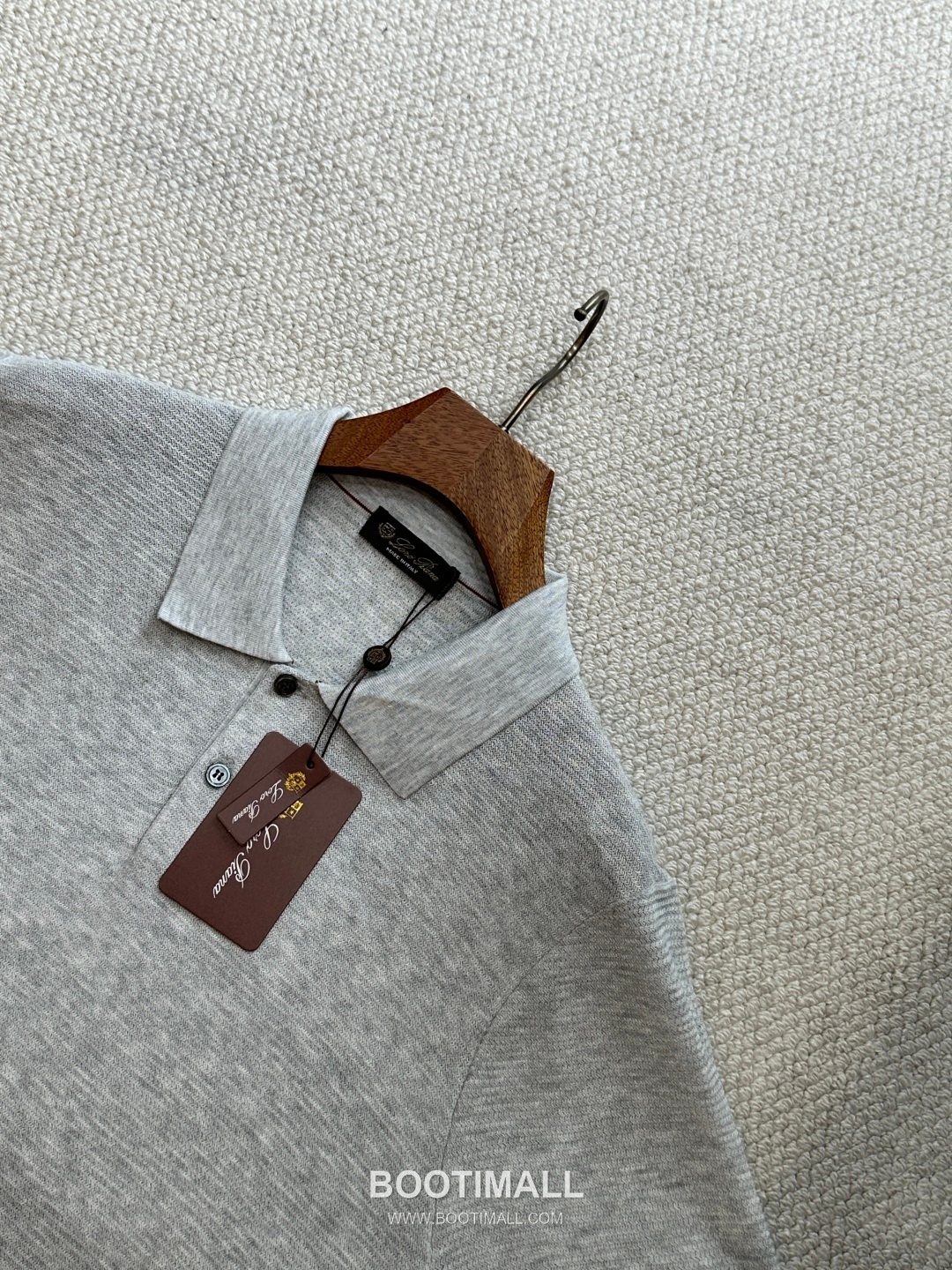 Loro Piana 2026 SS Linen Lyocell Acrylic Knit Polo Shirt with Spread Collar 로로피아나 2026 SS 린넨 라이오셀 아크릴 니트 폴로 셔츠 스프레드 칼라 6