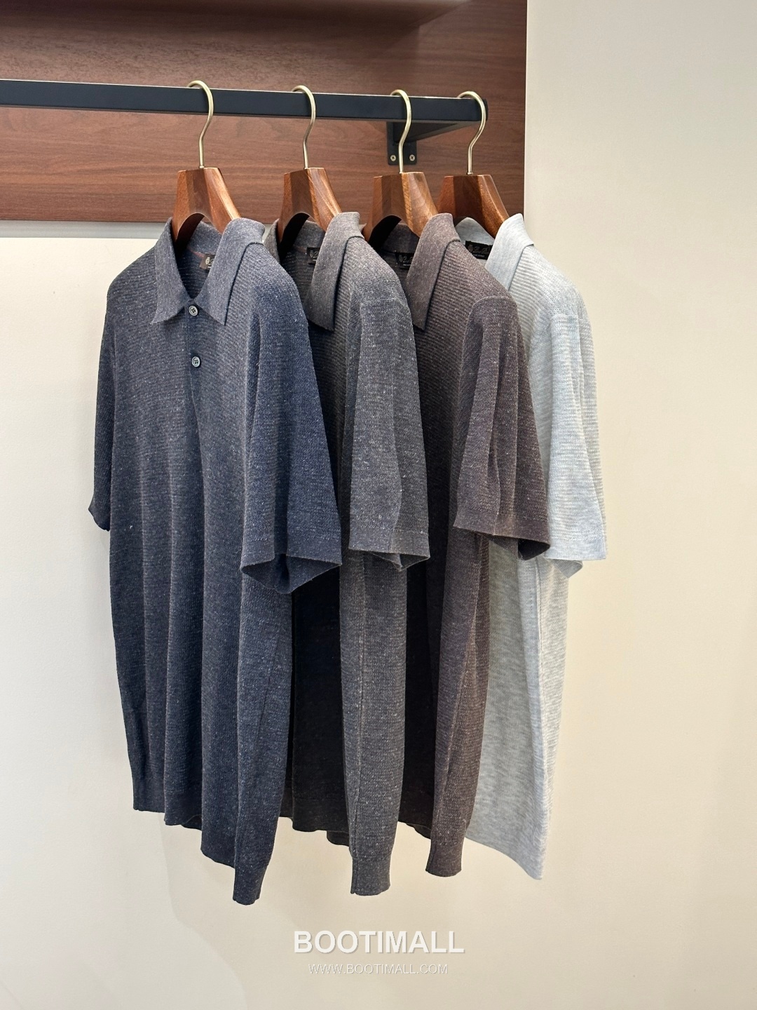 Loro Piana 2026 SS Linen Lyocell Acrylic Knit Polo Shirt with Spread Collar 로로피아나 2026 SS 린넨 라이오셀 아크릴 니트 폴로 셔츠 스프레드 칼라 5