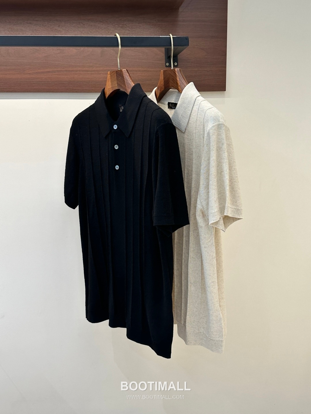 Loro Piana 2026 SS Linen Lyocell Acrylic Knit Polo Shirt with Spread Collar 로로피아나 2026 SS 린넨 라이오셀 아크릴 니트 폴로 셔츠 스프레드 칼라 5