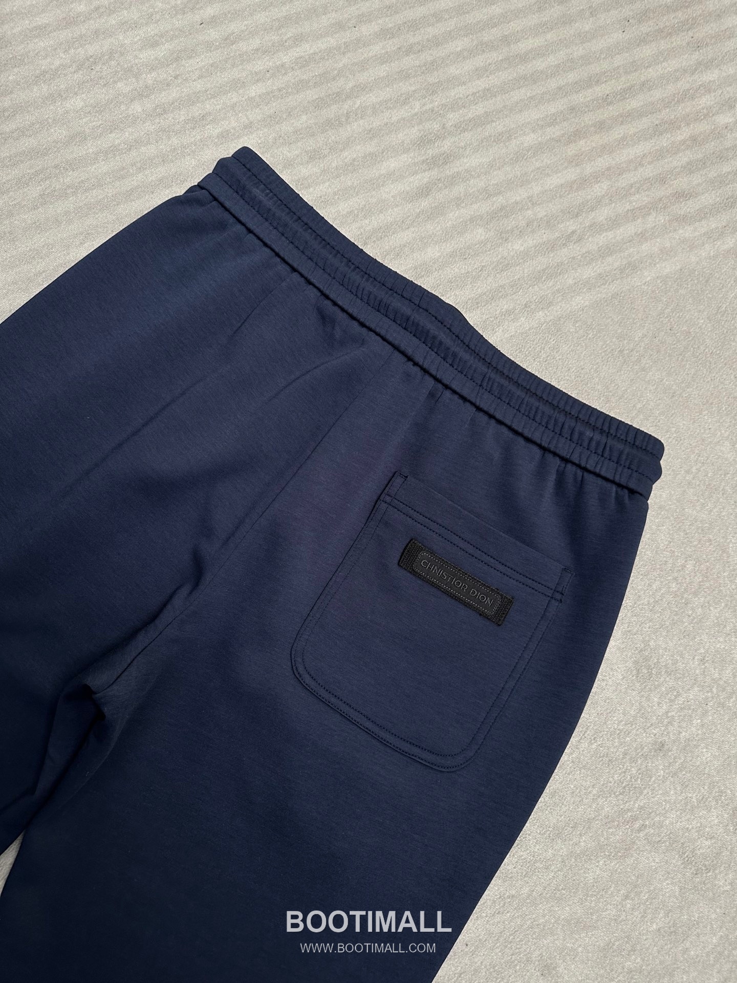 Dior 2026 SS Acetate Blend Pants with Embroidered Detail 디올 2026 SS 아세테이트 혼방 팬츠 자수 디테일 6