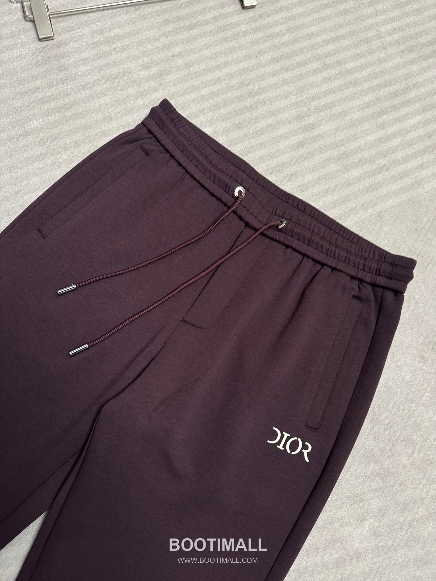 Dior 2026 SS Acetate Blend Pants with Embroidered Detail 디올 2026 SS 아세테이트 혼방 팬츠 자수 디테일 5