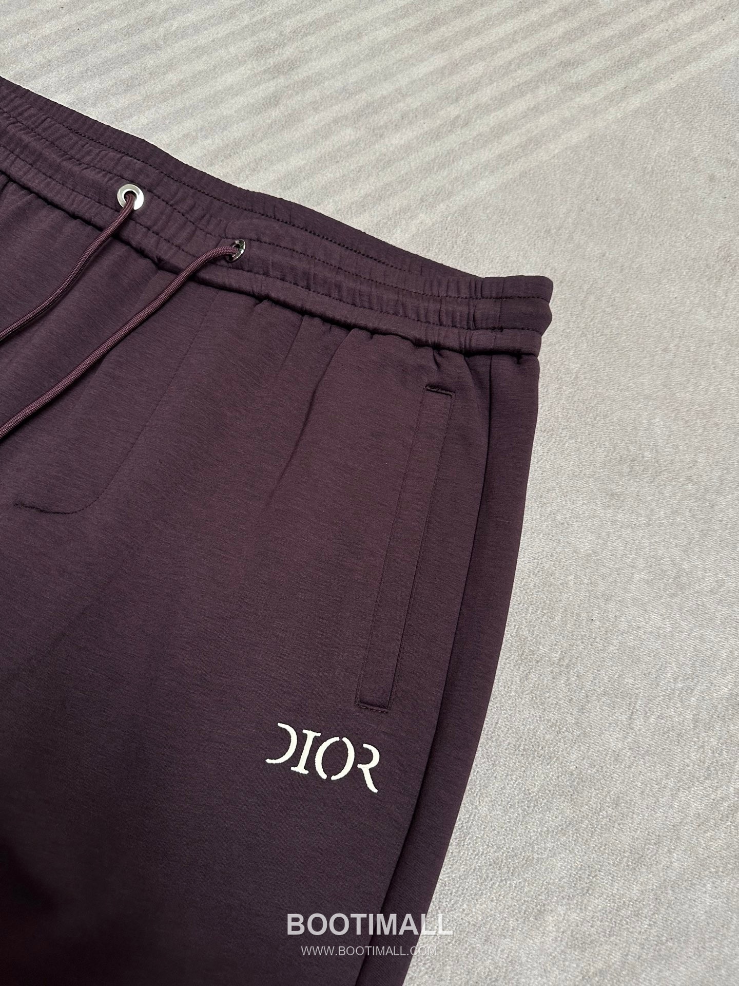 Dior 2026 SS Acetate Blend Pants with Embroidered Detail 디올 2026 SS 아세테이트 혼방 팬츠 자수 디테일 7
