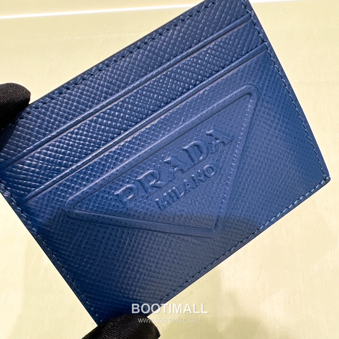 Prada Saffiano Leather Card Holder Wallet with Triangle Logo Detail 프라다 사피아노 레더 트라이앵글 로고 카드홀더 지갑 P398766015 10cm 5