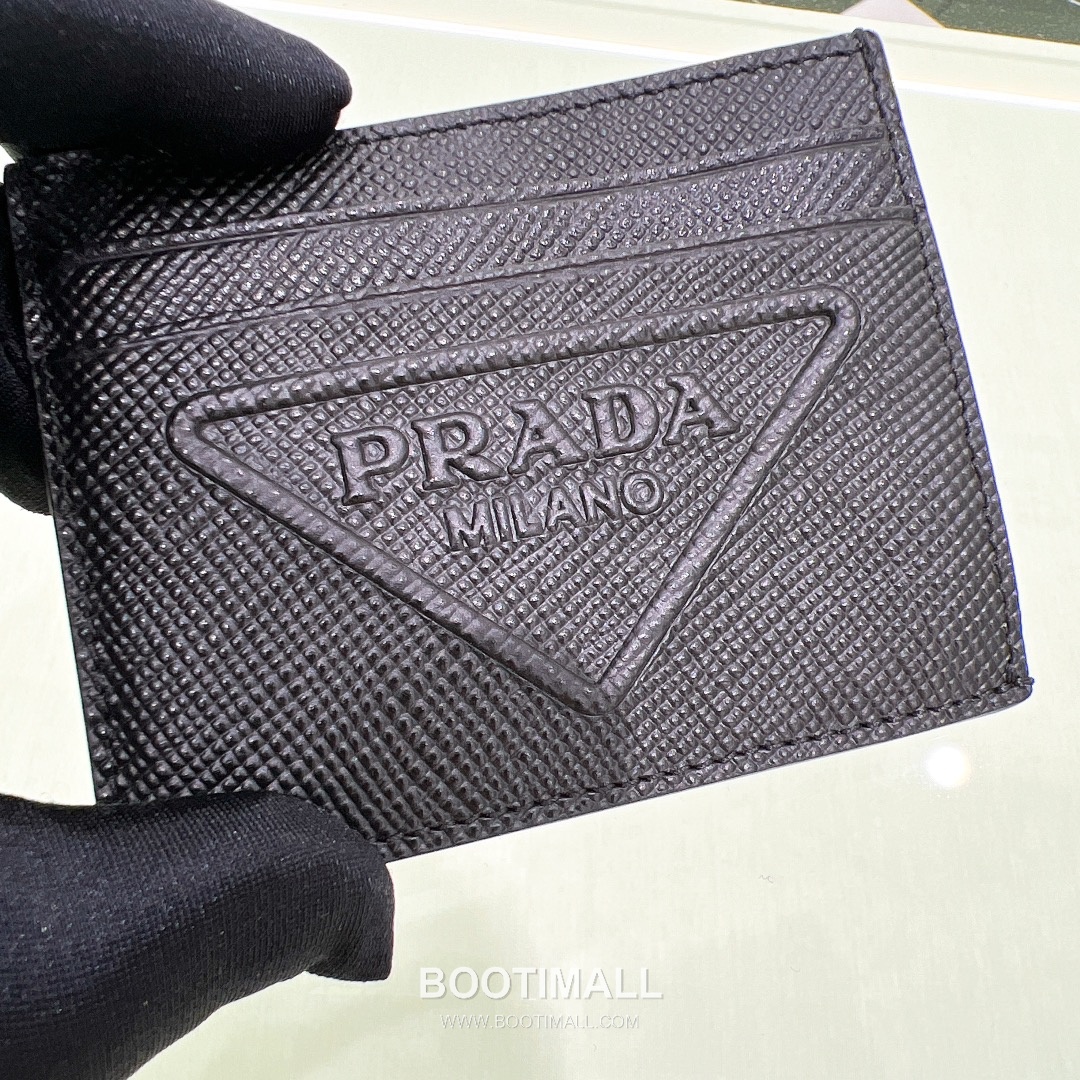 Prada Saffiano Leather Card Holder Wallet with Triangle Logo Detail 프라다 사피아노 레더 트라이앵글 로고 카드홀더 지갑 P398766015 10cm 7
