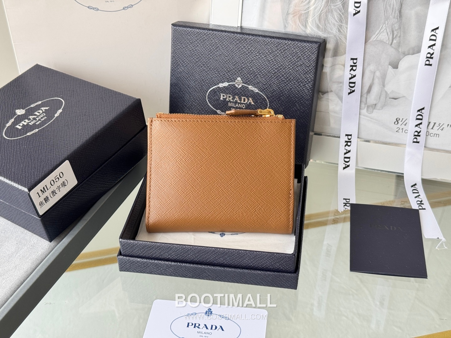 Prada Saffiano Leather Compact Wallet with Snap Closure Card Slot Detail 프라다 사피아노 레더 스냅 클로저 카드슬롯 반지갑 1ML050 10cm 2