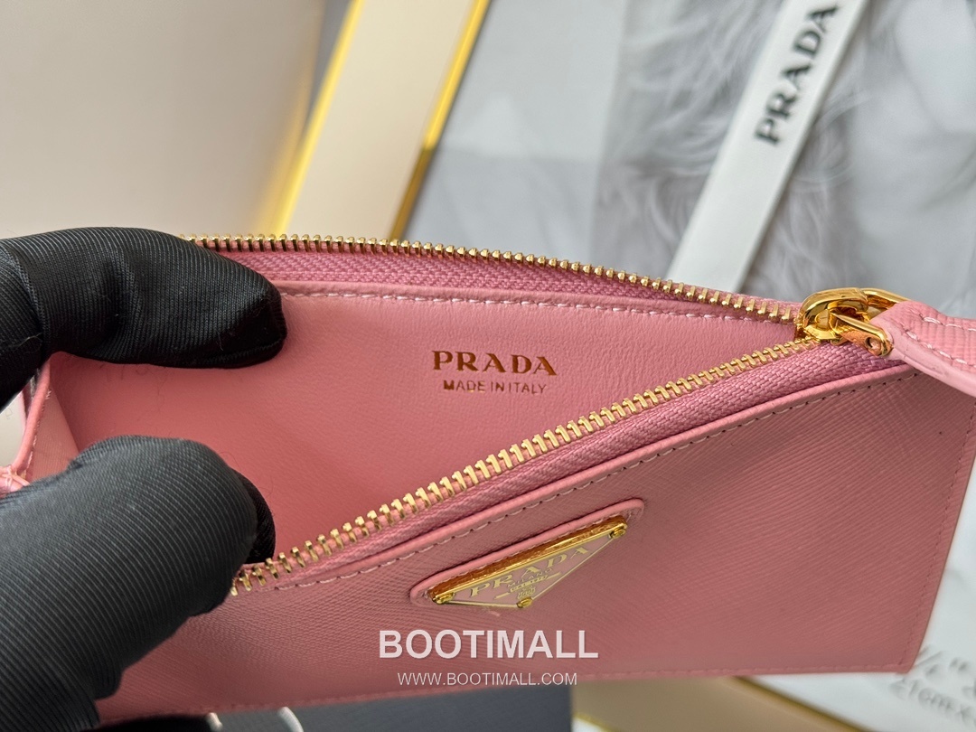 Prada Saffiano Leather Card Holder Wallet with Zip Coin Pocket Detail 프라다 사피아노 레더 지퍼 코인포켓 카드홀더 지갑 1MC079 15cm 10