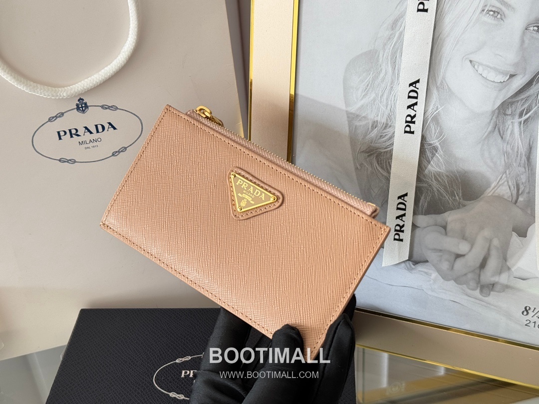 Prada Saffiano Leather Card Holder Wallet with Zip Coin Pocket Detail 프라다 사피아노 레더 지퍼 코인포켓 카드홀더 지갑 1MC079 15cm 7