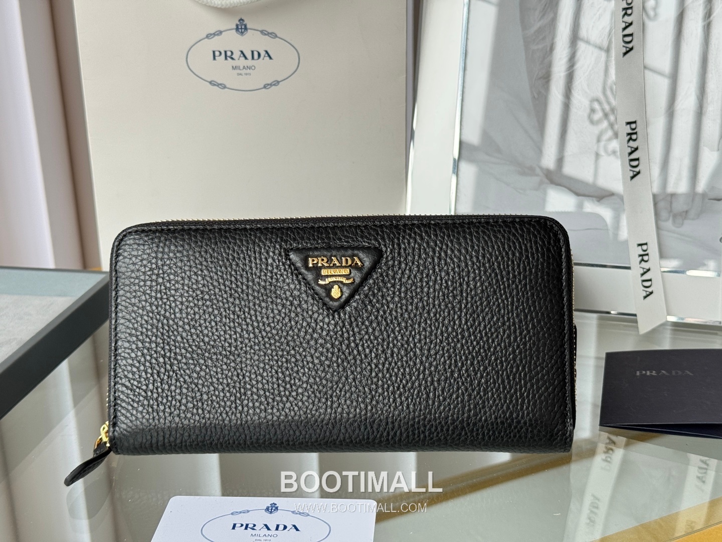 Prada Pebbled Calfskin Leather Zip Long Wallet with Single Zip Detail 프라다 페블드 카프스킨 레더 싱글 지퍼 장지갑 1ML506 20cm 2