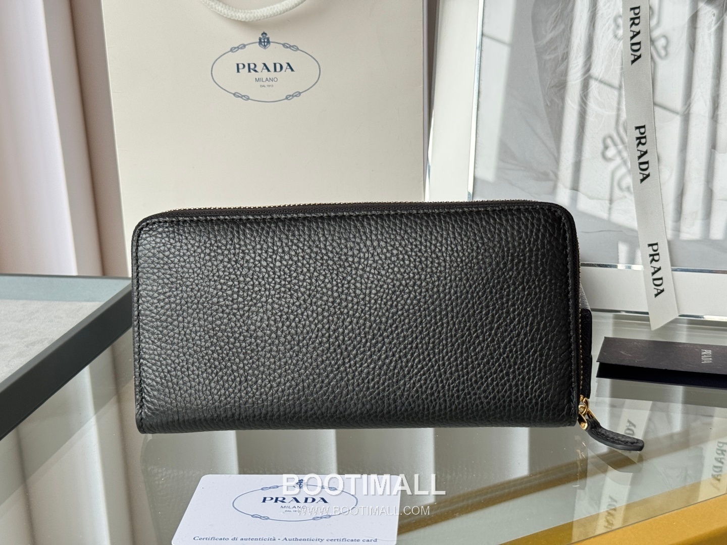 Prada Pebbled Calfskin Leather Zip Long Wallet with Single Zip Detail 프라다 페블드 카프스킨 레더 싱글 지퍼 장지갑 1ML506 20cm 3