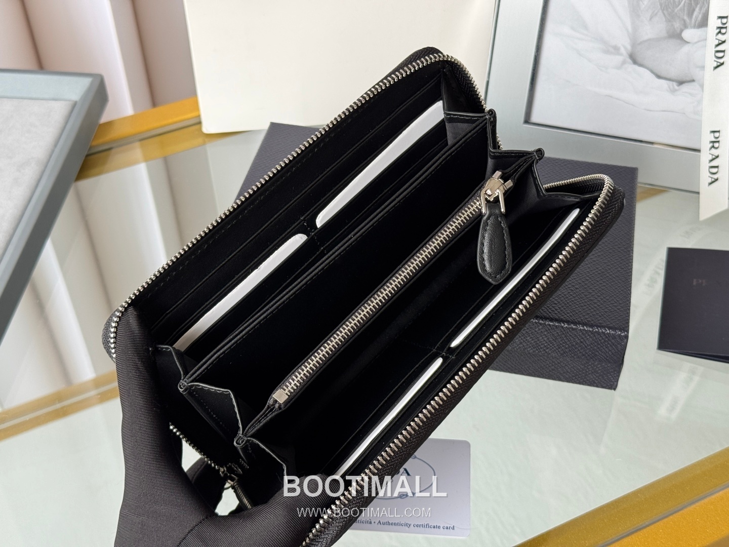 Prada Pebbled Calfskin Leather Zip Long Wallet with Single Zip Detail 프라다 페블드 카프스킨 레더 싱글 지퍼 장지갑 1ML506 20cm 10
