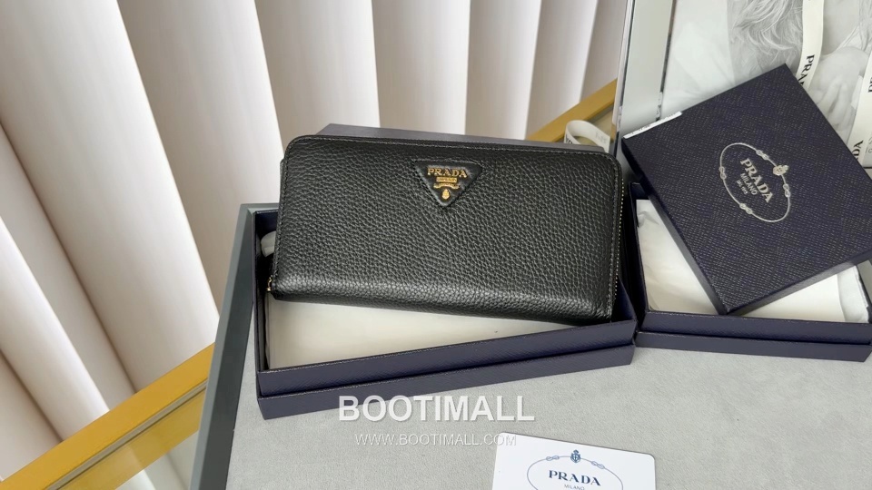 Prada Pebbled Calfskin Leather Zip Long Wallet with Single Zip Detail 프라다 페블드 카프스킨 레더 싱글 지퍼 장지갑 1ML506 20cm 13