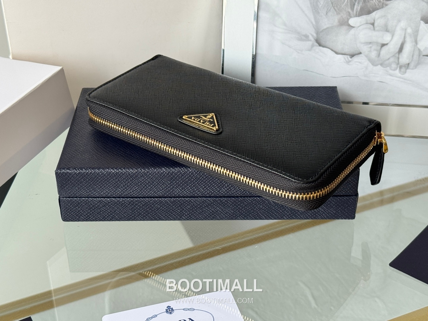 Prada Saffiano Leather Zip Long Wallet with Single Zip Detail 프라다 사피아노 레더 싱글 지퍼 장지갑 1ML506 19cm 4