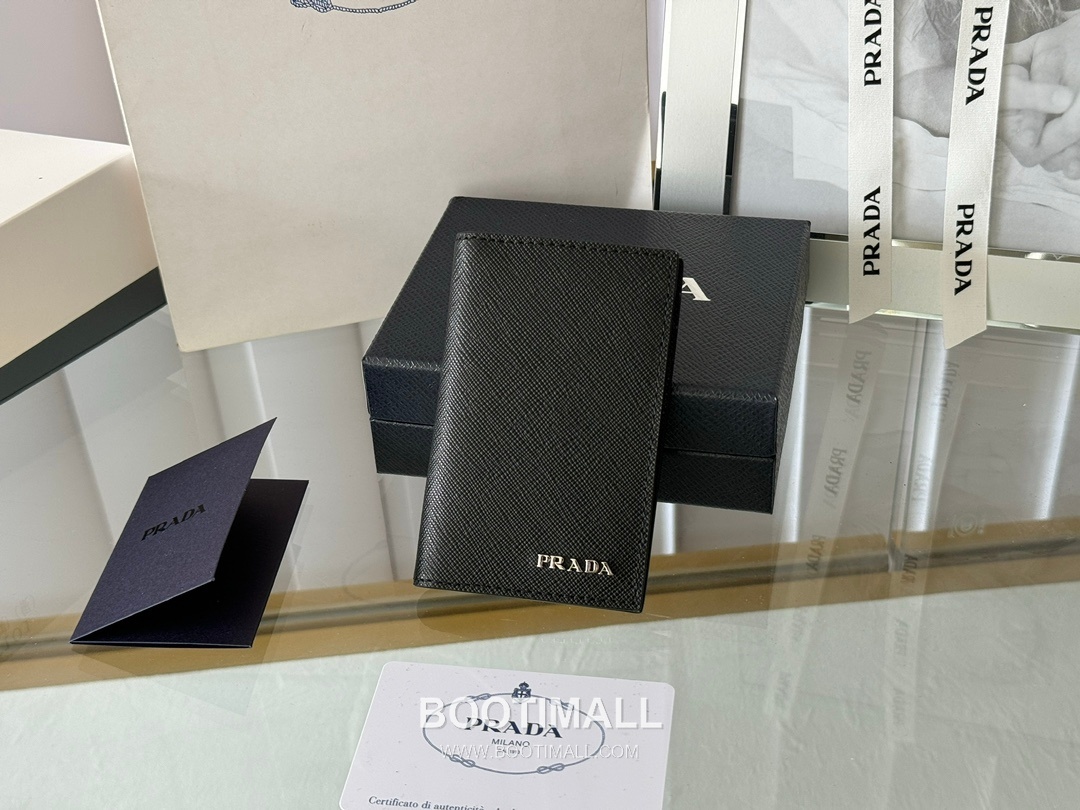 Prada Saffiano Leather Card Holder Wallet with Zip Coin Pocket Detail 프라다 사피아노 레더 지퍼 코인포켓 카드홀더 지갑 2MC101 11cm 2