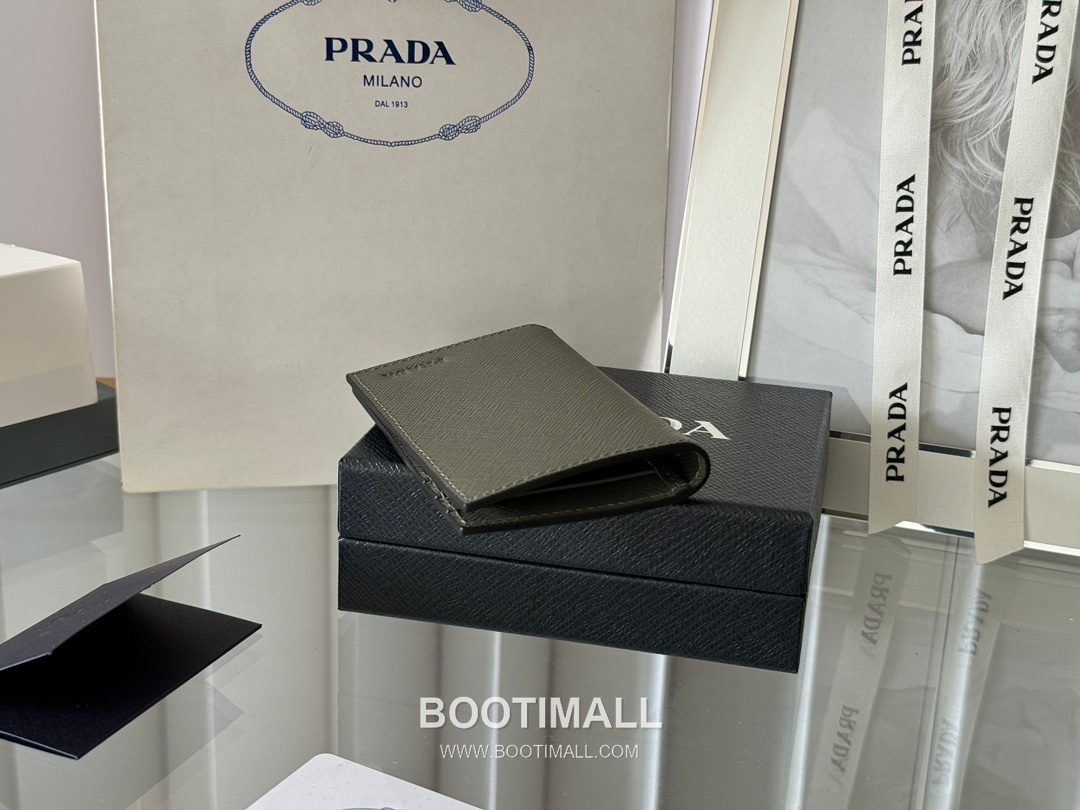 Prada Saffiano Leather Card Holder Wallet with Zip Coin Pocket Detail 프라다 사피아노 레더 지퍼 코인포켓 카드홀더 지갑 2MC101 11cm 5