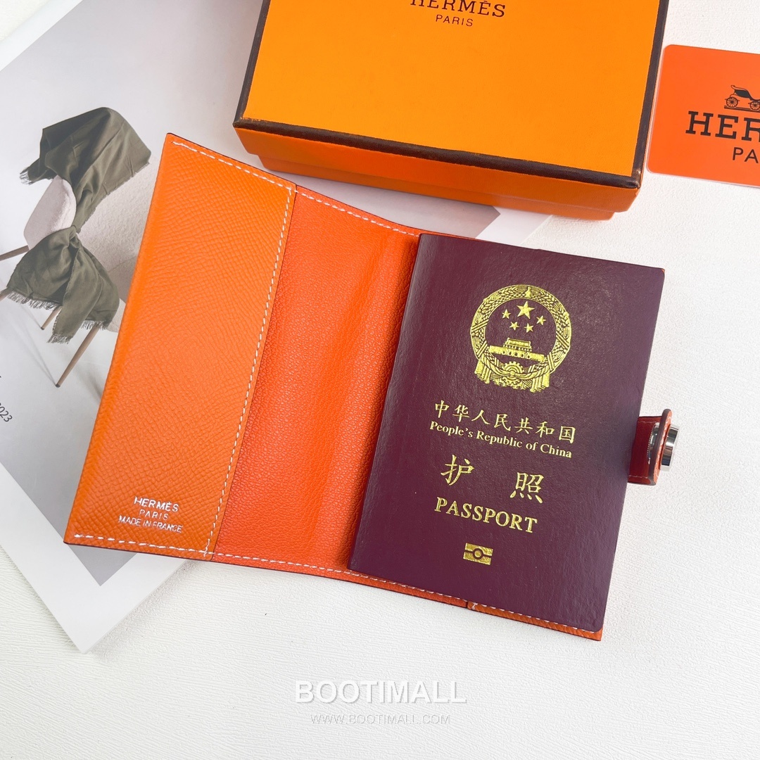 Hermes Evercolor Calfskin Leather Passport Holder Wallet with Snap Closure Detail 에르메스 에버컬러 카프스킨 레더 스냅 클로저 여권지갑 518 13.5cm 5