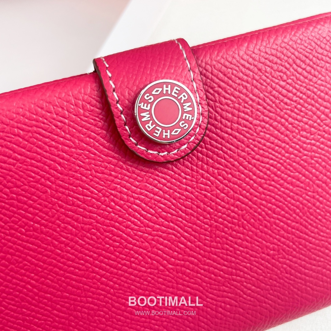 Hermes Evercolor Calfskin Leather Passport Holder Wallet with Snap Closure Detail 에르메스 에버컬러 카프스킨 레더 스냅 클로저 여권지갑 518 13.5cm 3