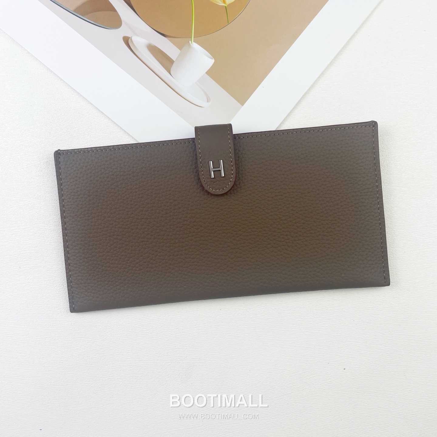 Hermes Barenia Calfskin Leather Long Wallet with Zip Pocket Snap Closure Detail 에르메스 바레니아 카프스킨 레더 지퍼 포켓 스냅 클로저 장지갑 317 21cm 4