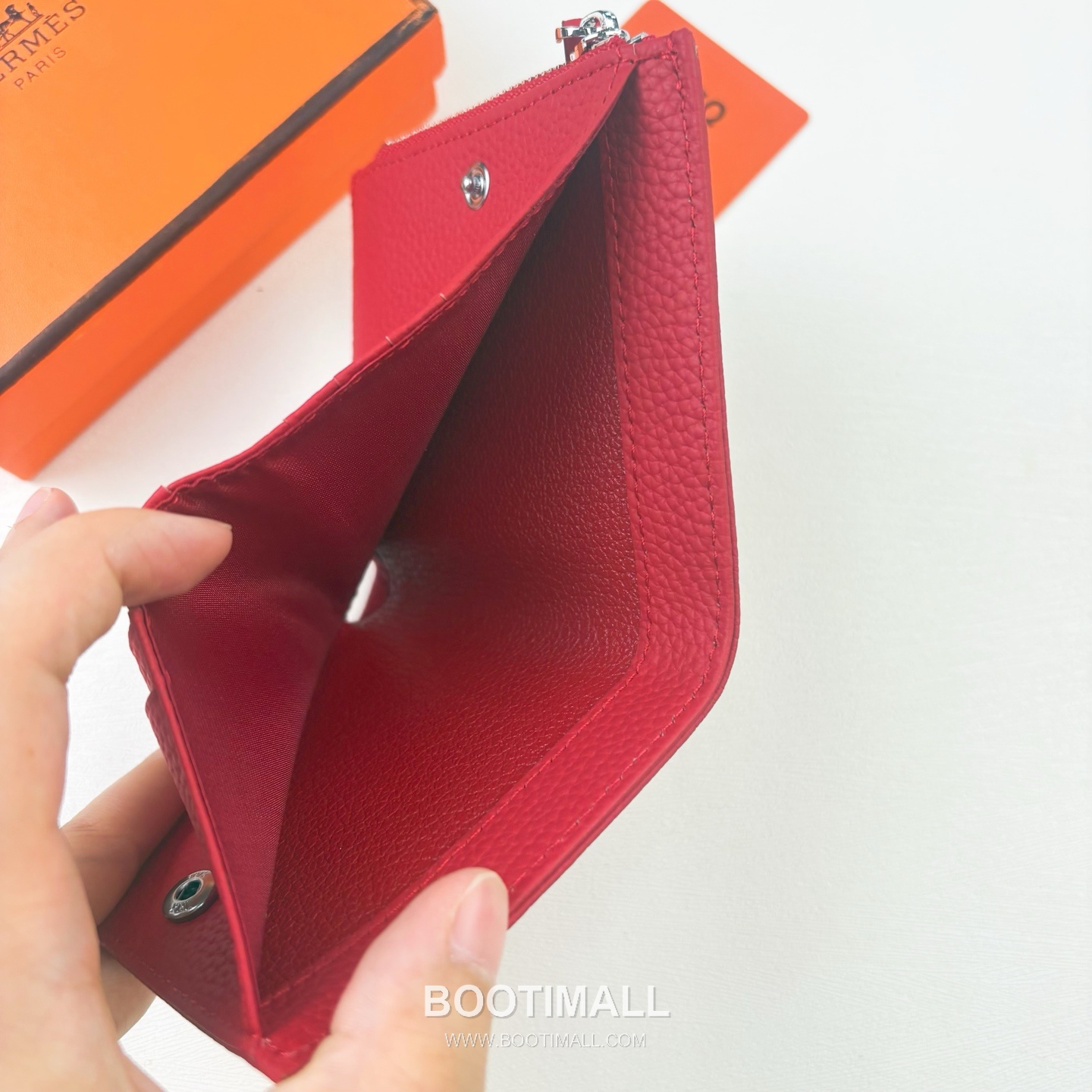 Hermes Barenia Calfskin Leather Compact Wallet with Zip Coin Pocket Detail 에르메스 바레니아 카프스킨 레더 지퍼 코인포켓 반지갑 6357 10.5cm 6