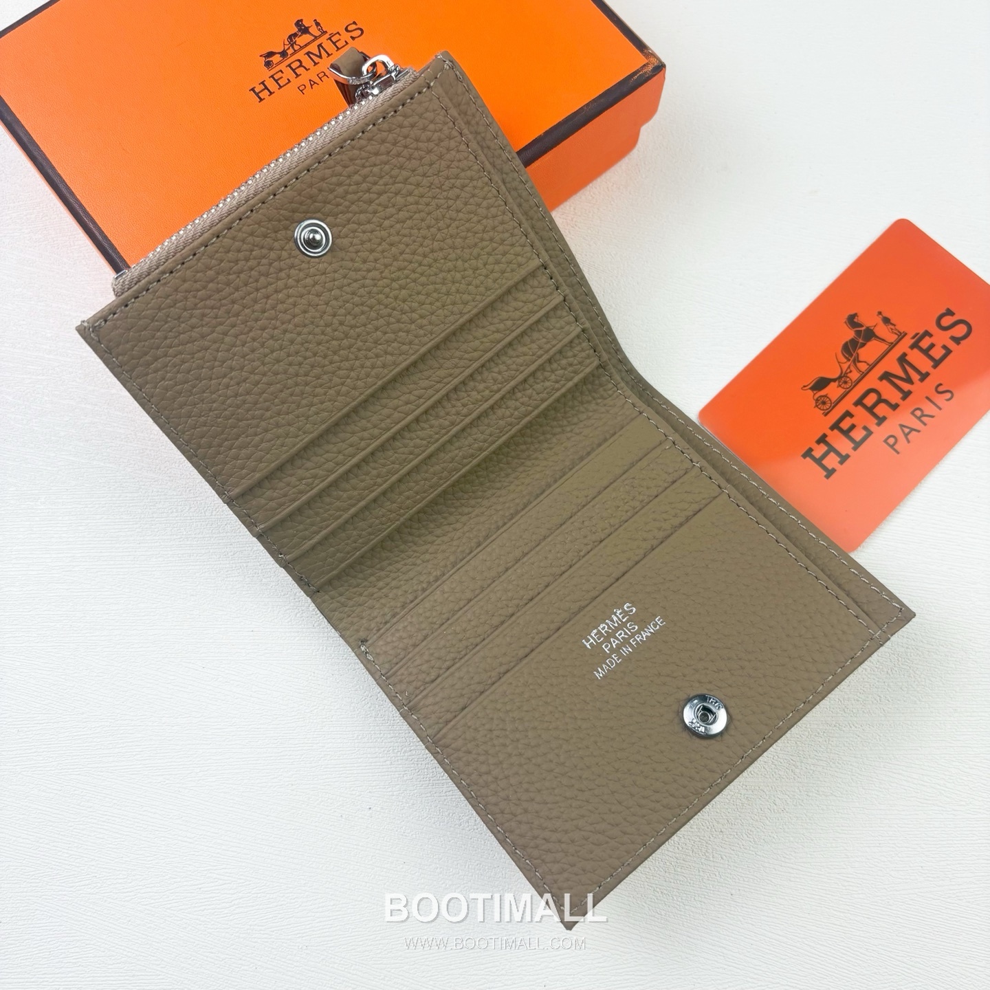 Hermes Barenia Calfskin Leather Compact Wallet with Zip Coin Pocket Detail 에르메스 바레니아 카프스킨 레더 지퍼 코인포켓 반지갑 6357 10.5cm 4