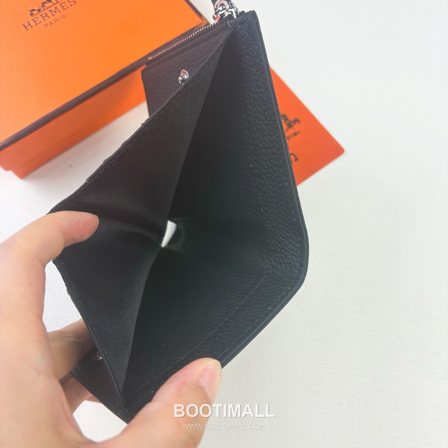 Hermes Barenia Calfskin Leather Compact Wallet with Perforated Detail Zip Coin Pocket 에르메스 바레니아 카프스킨 레더 펀칭 디테일 지퍼 코인포켓 반지갑 6357 10.5cm 7