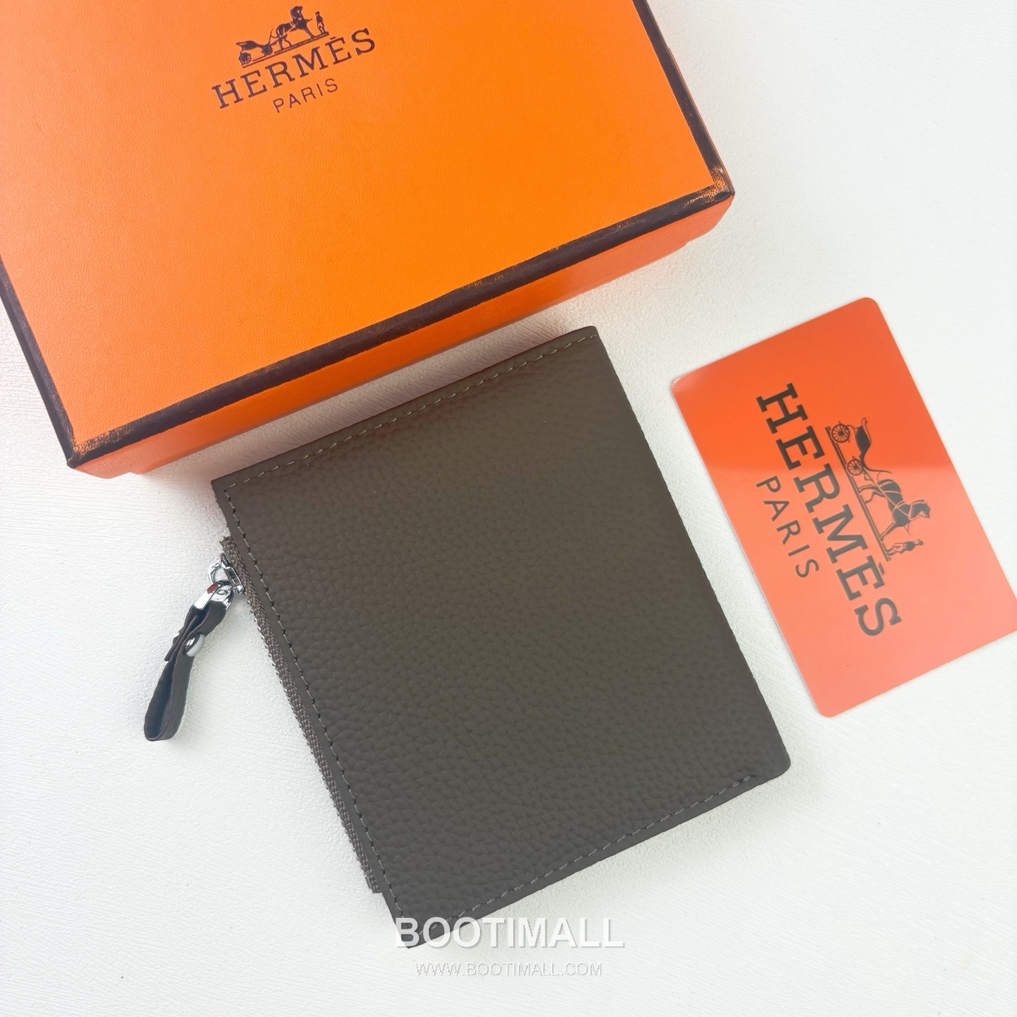 Hermes Barenia Calfskin Leather Compact Wallet with Perforated Detail Zip Coin Pocket 에르메스 바레니아 카프스킨 레더 펀칭 디테일 지퍼 코인포켓 반지갑 6357 10.5cm 3